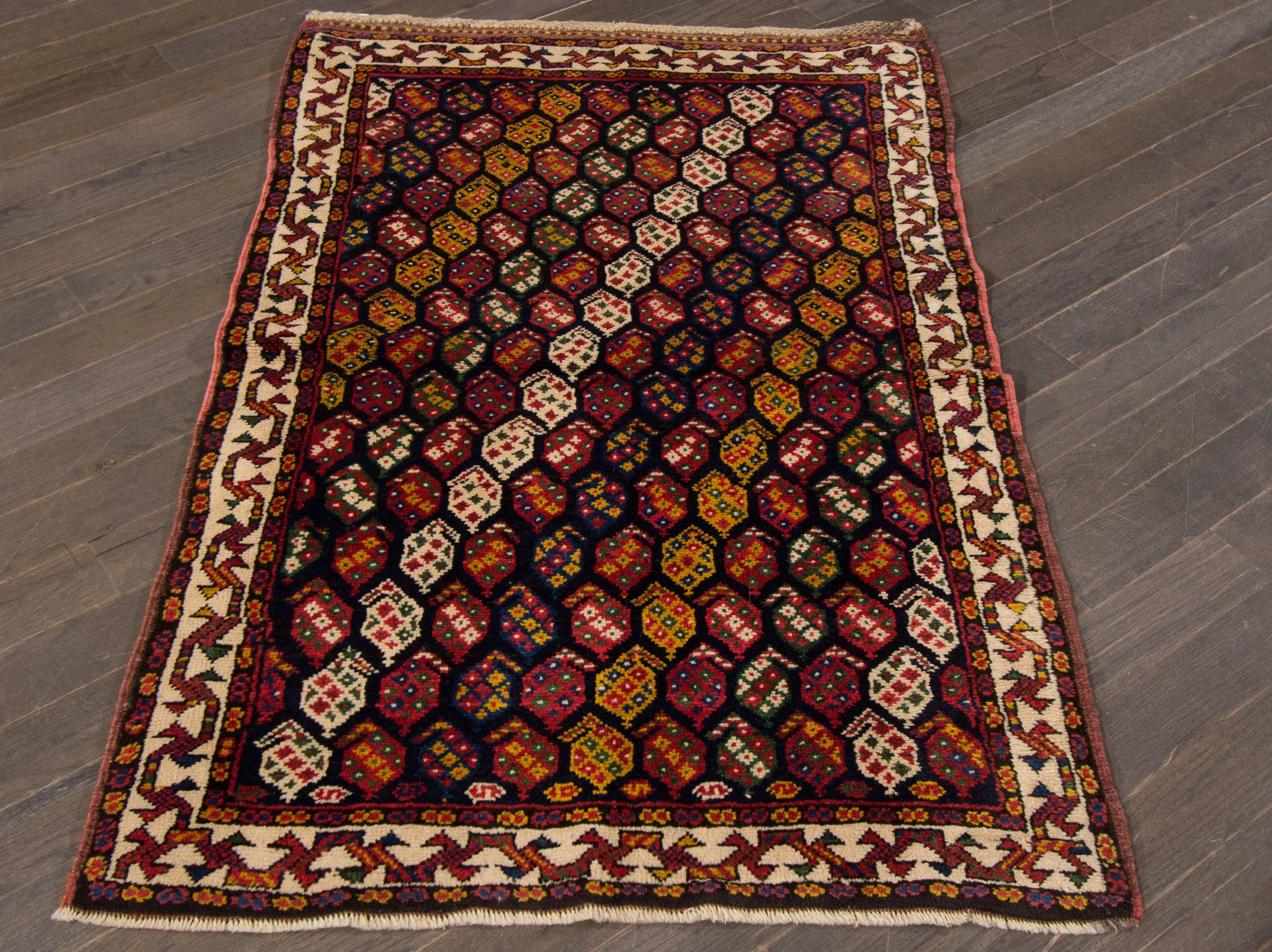 Hand-Knotted Beautifully Designed Collectible Shiraz Rug For Sale