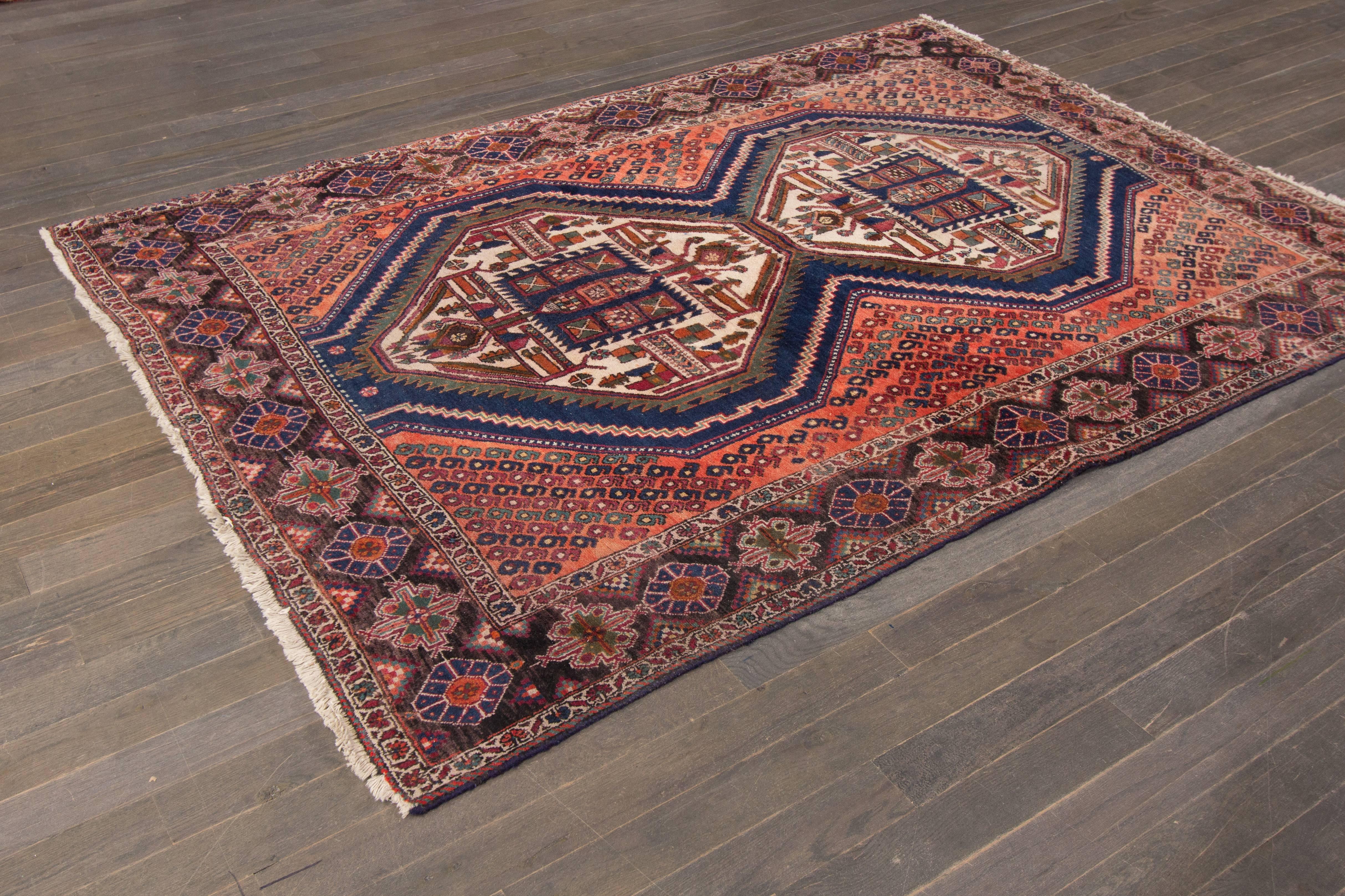 Persian Beautifully Designed Vintage Shiraz Rug For Sale