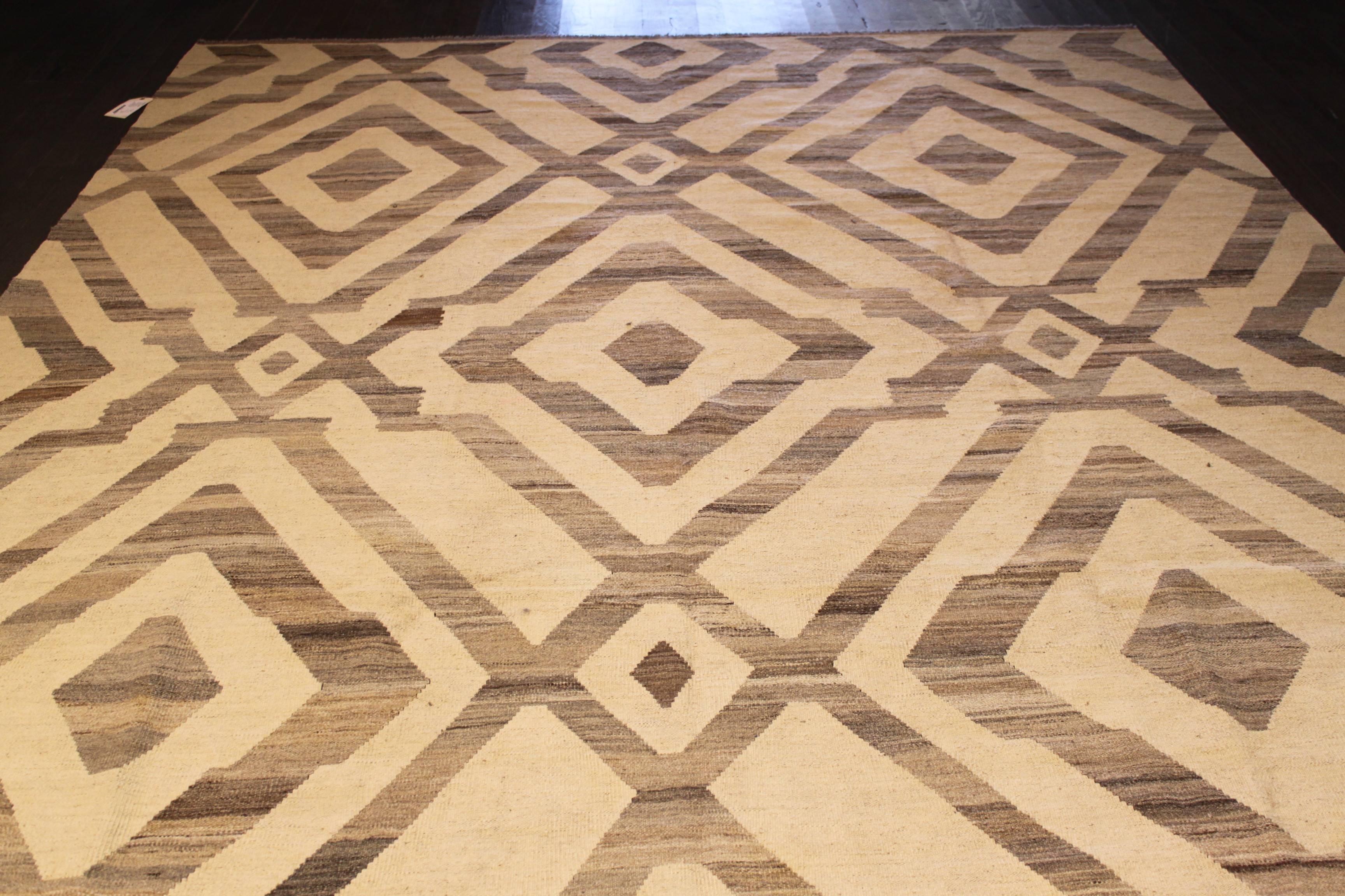 Nouveau tapis Kilim tout simplement spectaculaire Excellent état - En vente à Norwalk, CT