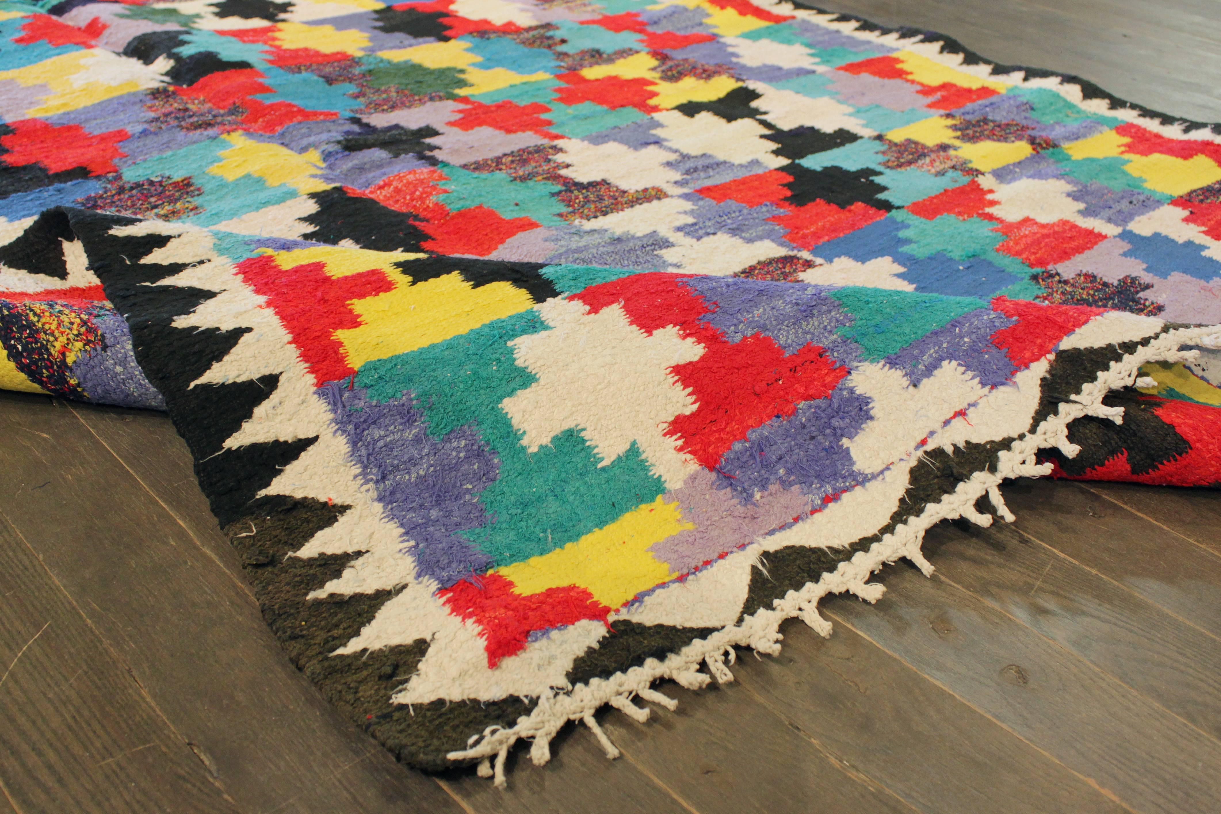 Persian Beautifully Designed Vintage Kilim Rug For Sale