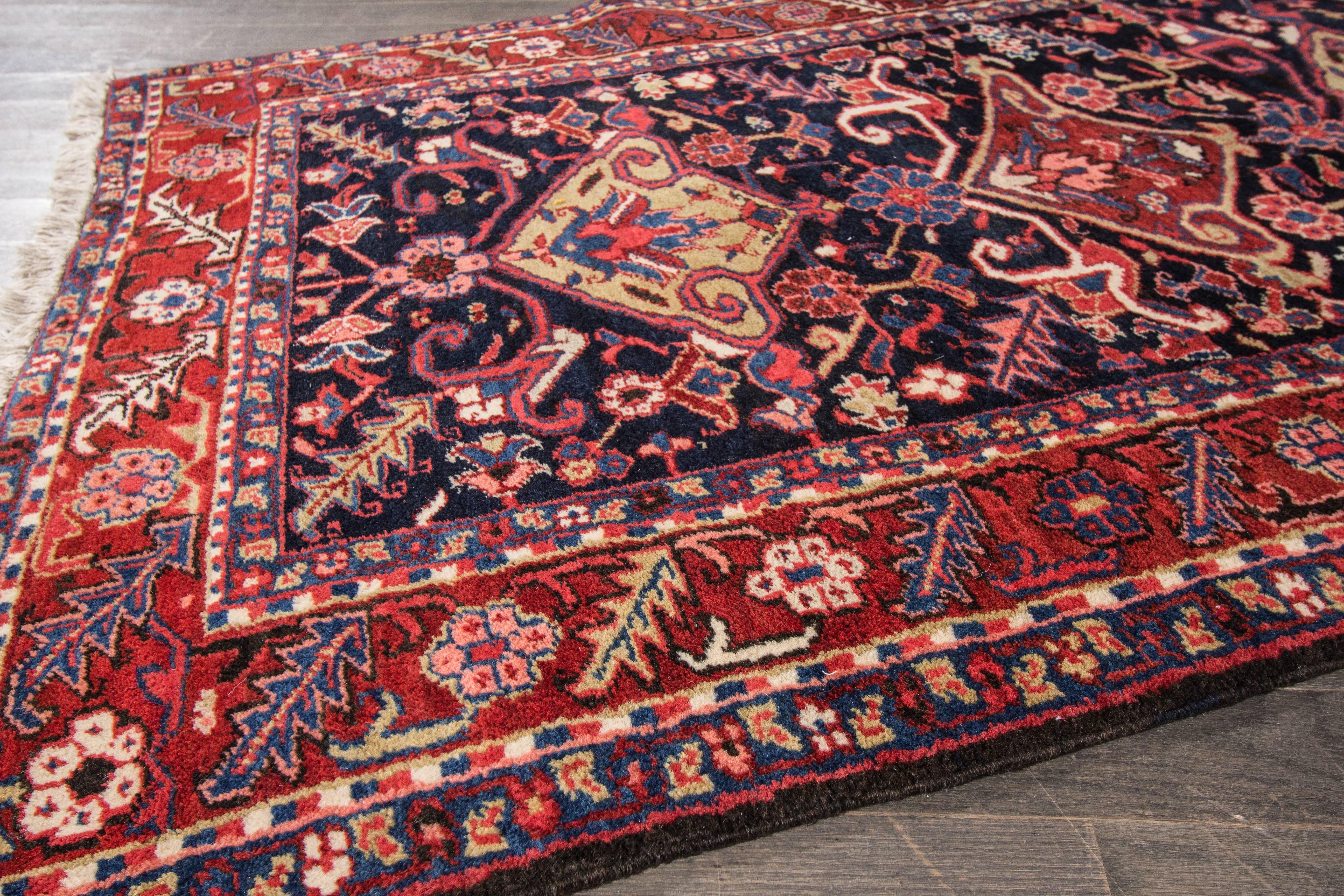 Vintage Persian Heriz Rug In Excellent Condition For Sale In Norwalk, CT