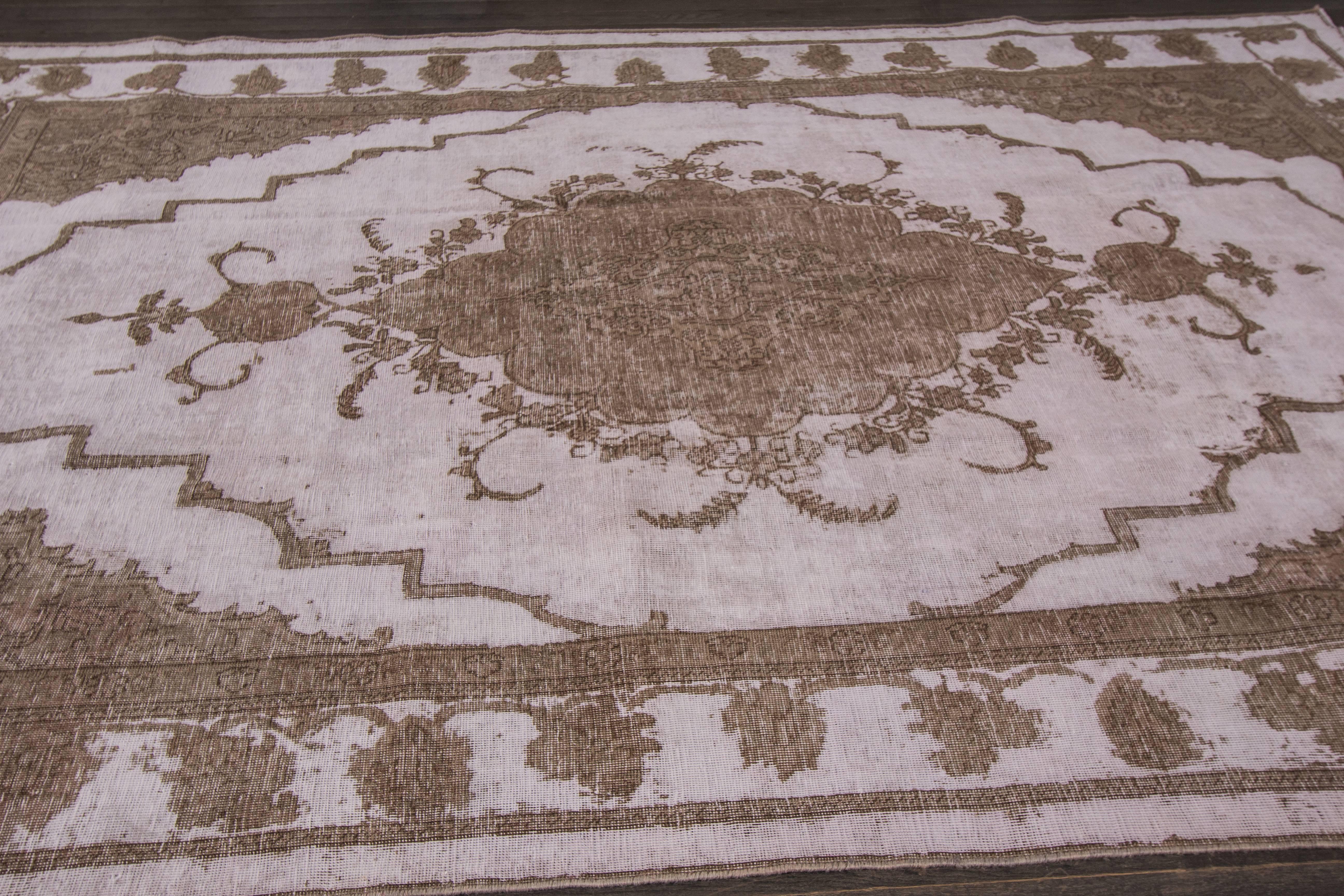 Persischer Täbriz-Teppich (Wolle) im Angebot