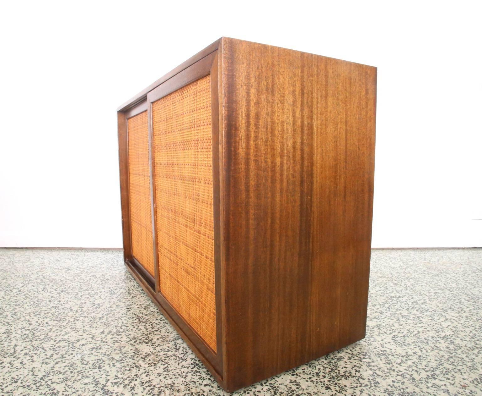 Harvey Probber Credenza Sideboard In Excellent Condition In St. Louis, MO