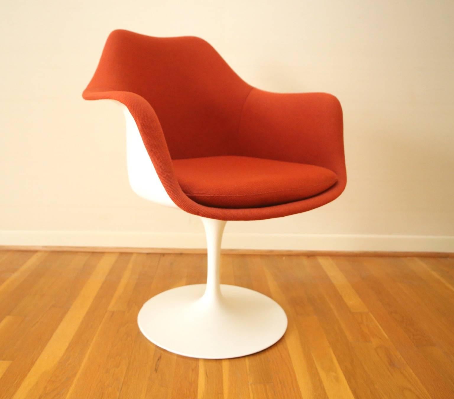 Saarinen for Knoll Armchairs In Excellent Condition In St. Louis, MO