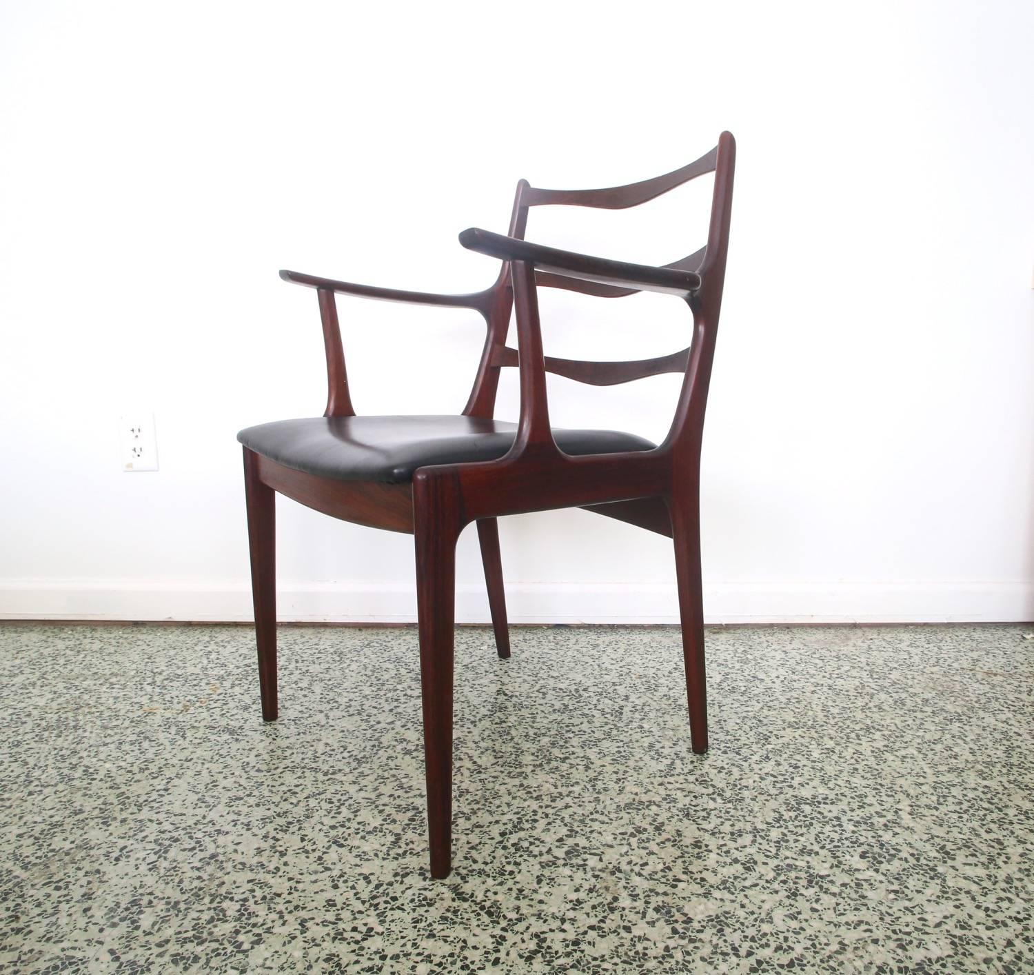 Six Rosewood Johannes Andersen Dining Chairs 2