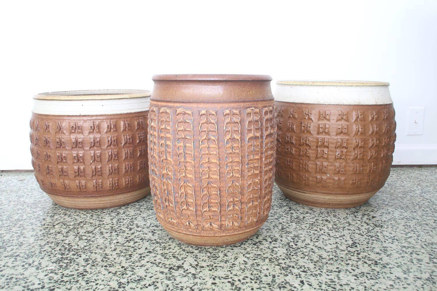 Mid-Century Modern Textured Stoneware Bob Kinzie Planter Pot