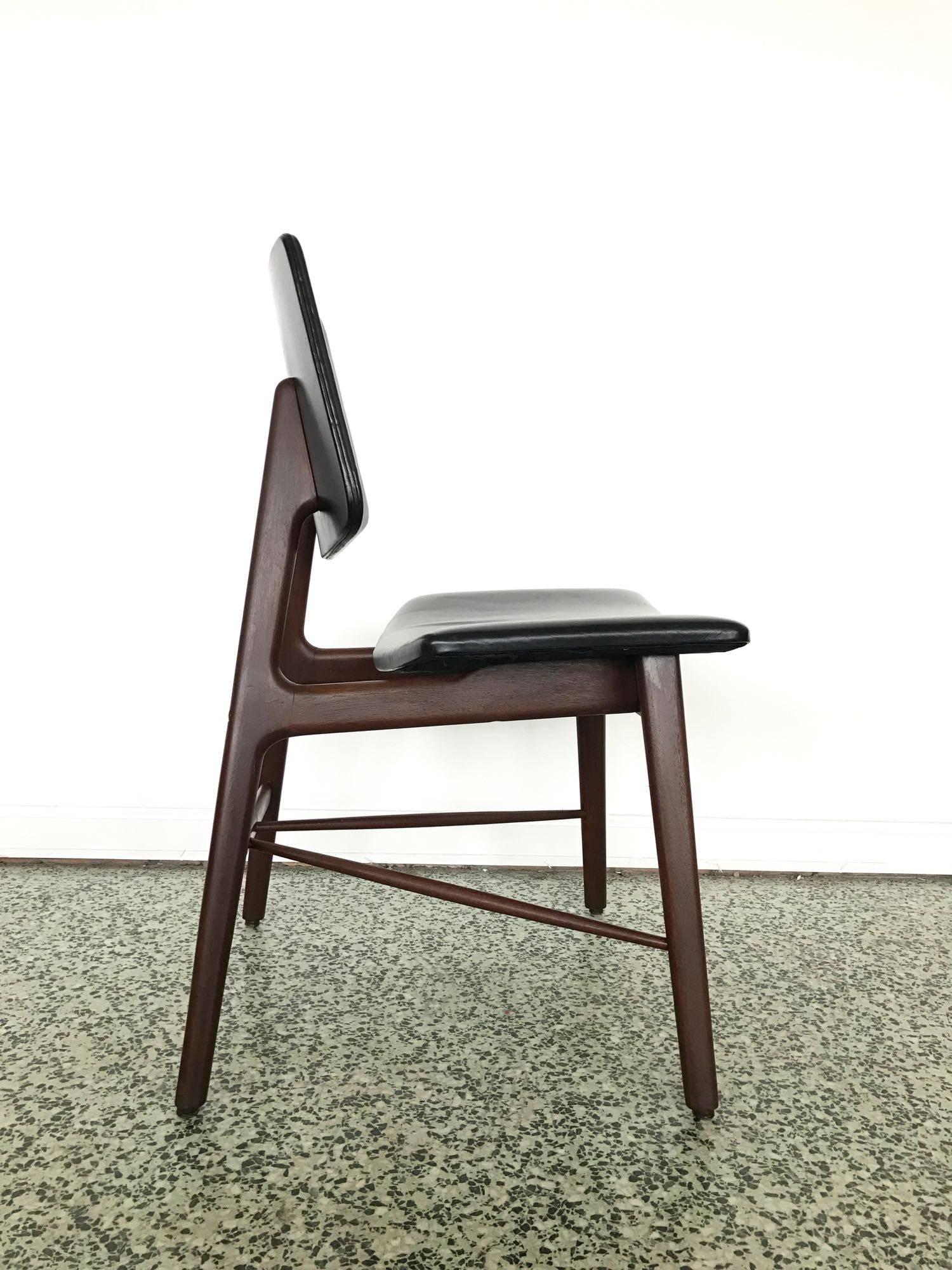 Mid-20th Century Four Rosewood Arne Vodder Dining Chairs