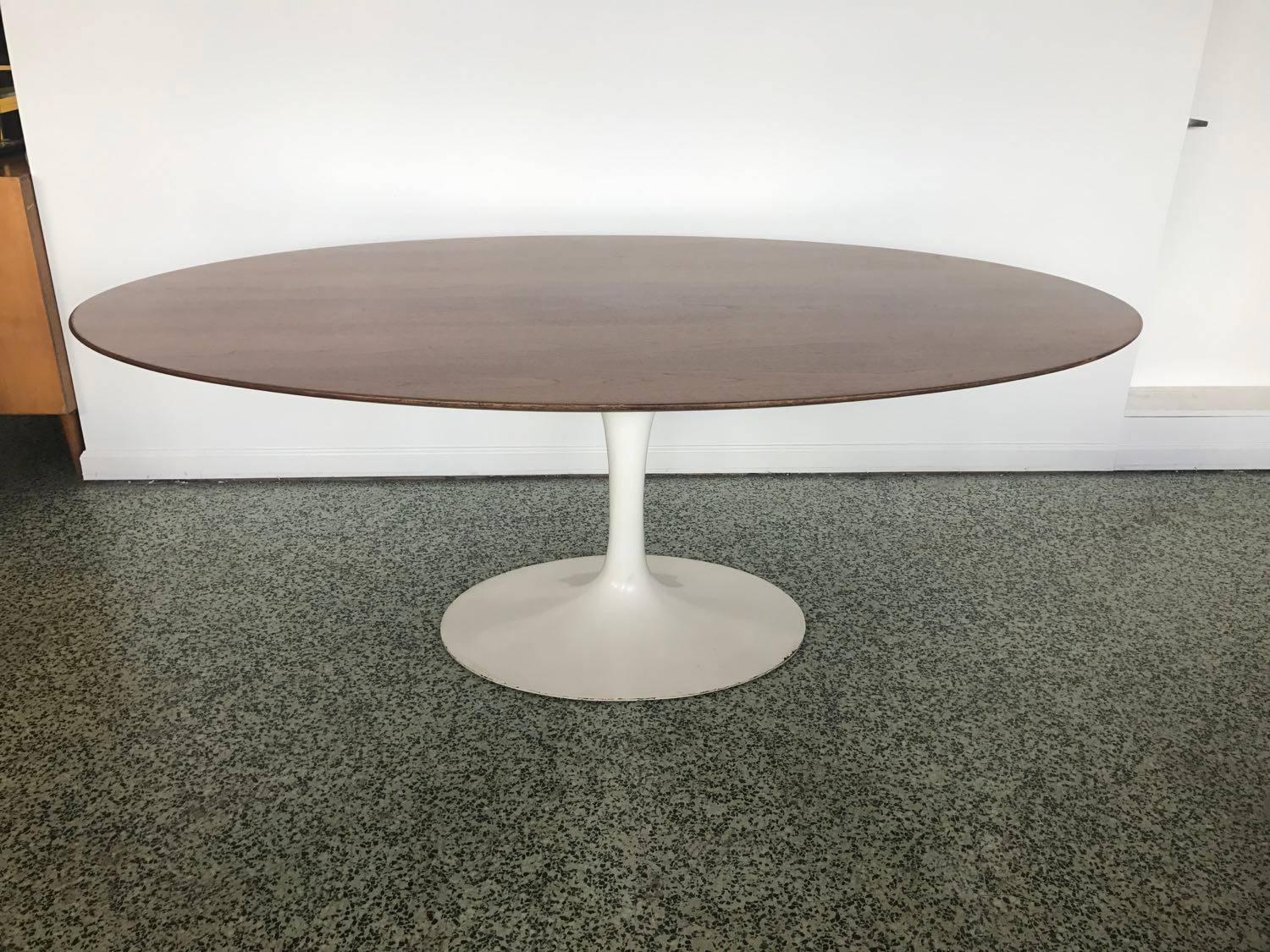 Knoll Saarinen Oval Dining Conference Table 4