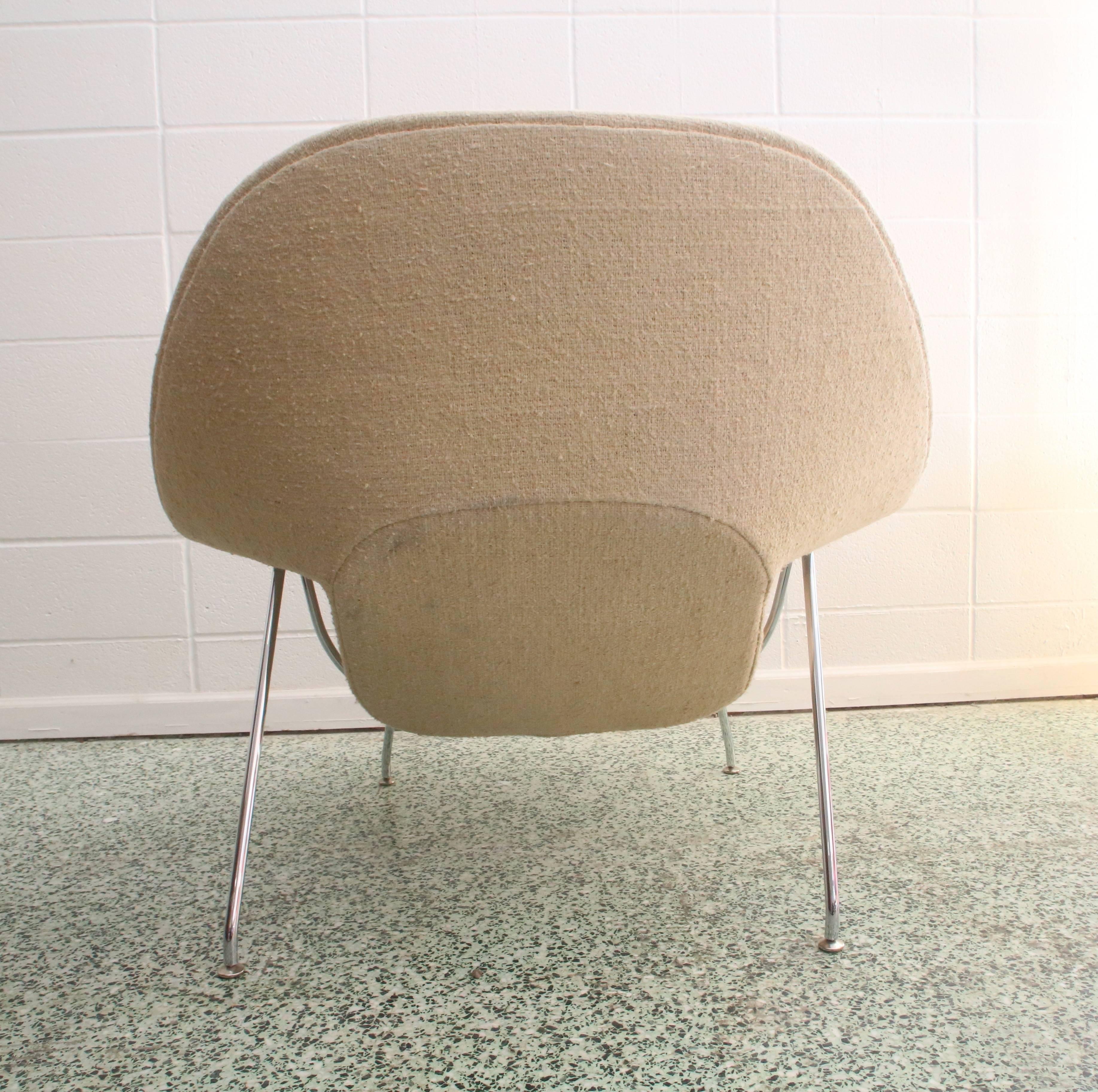 1979 Womb Chair & Ottoman by Eero Saarinen for Knoll Original Fabric 2