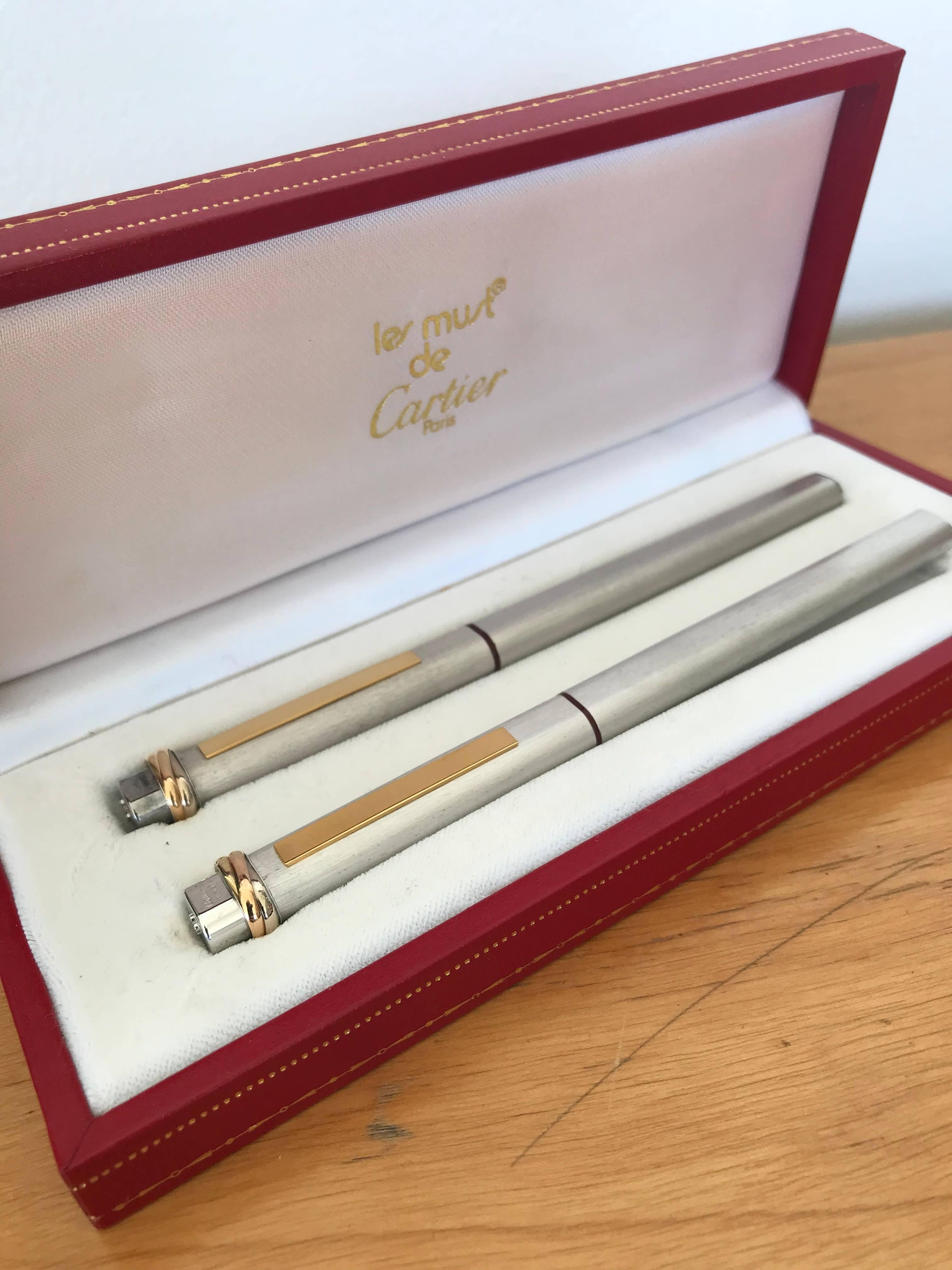 Genuine vintage Cartier Vendome sterling silver 925 fountain pens with box.
 