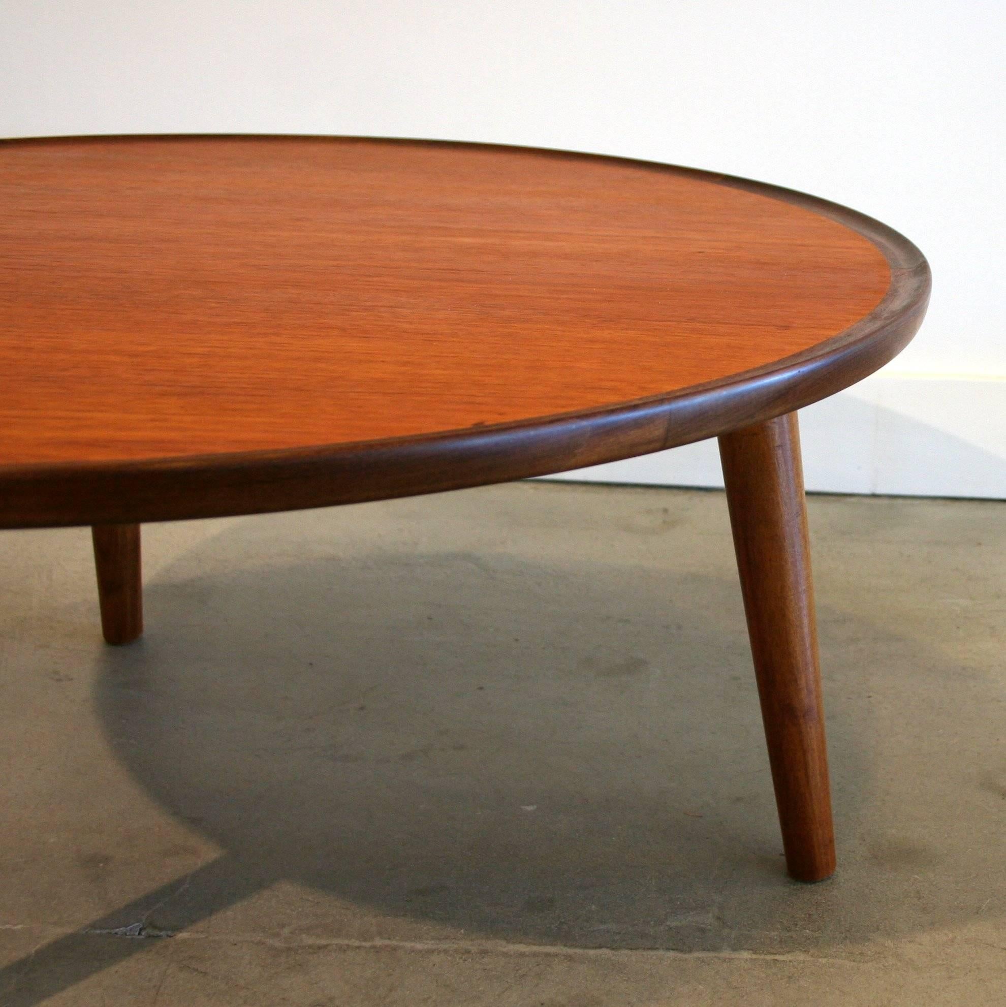 Mid-20th Century Vintage Danish Teak Round Coffee Table by Peter Hvidt