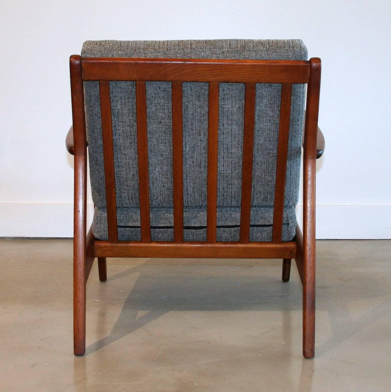 Vintage Danish Teak Lounge Chair In Excellent Condition In Vancouver, BC