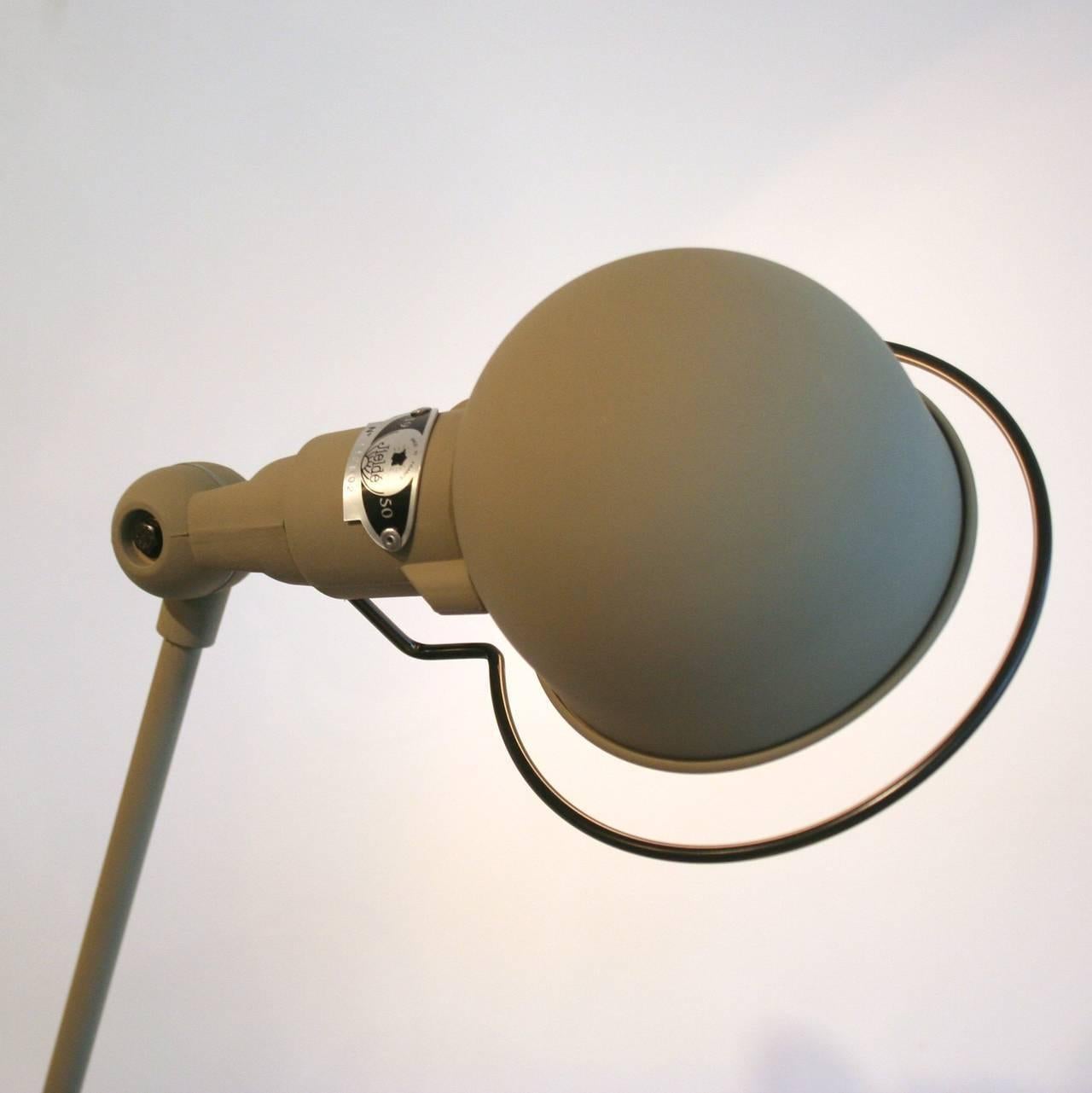 Mid-Century Modern Signal Desk Lamp by Jielde