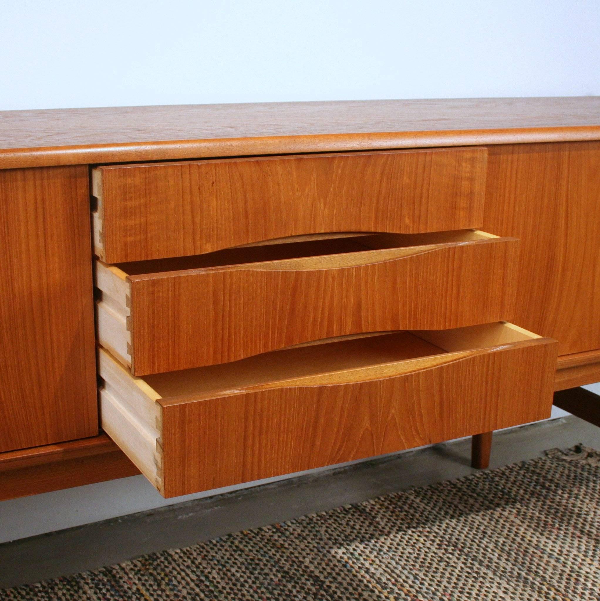 Vintage Danish Teak Sideboard In Excellent Condition For Sale In Vancouver, BC