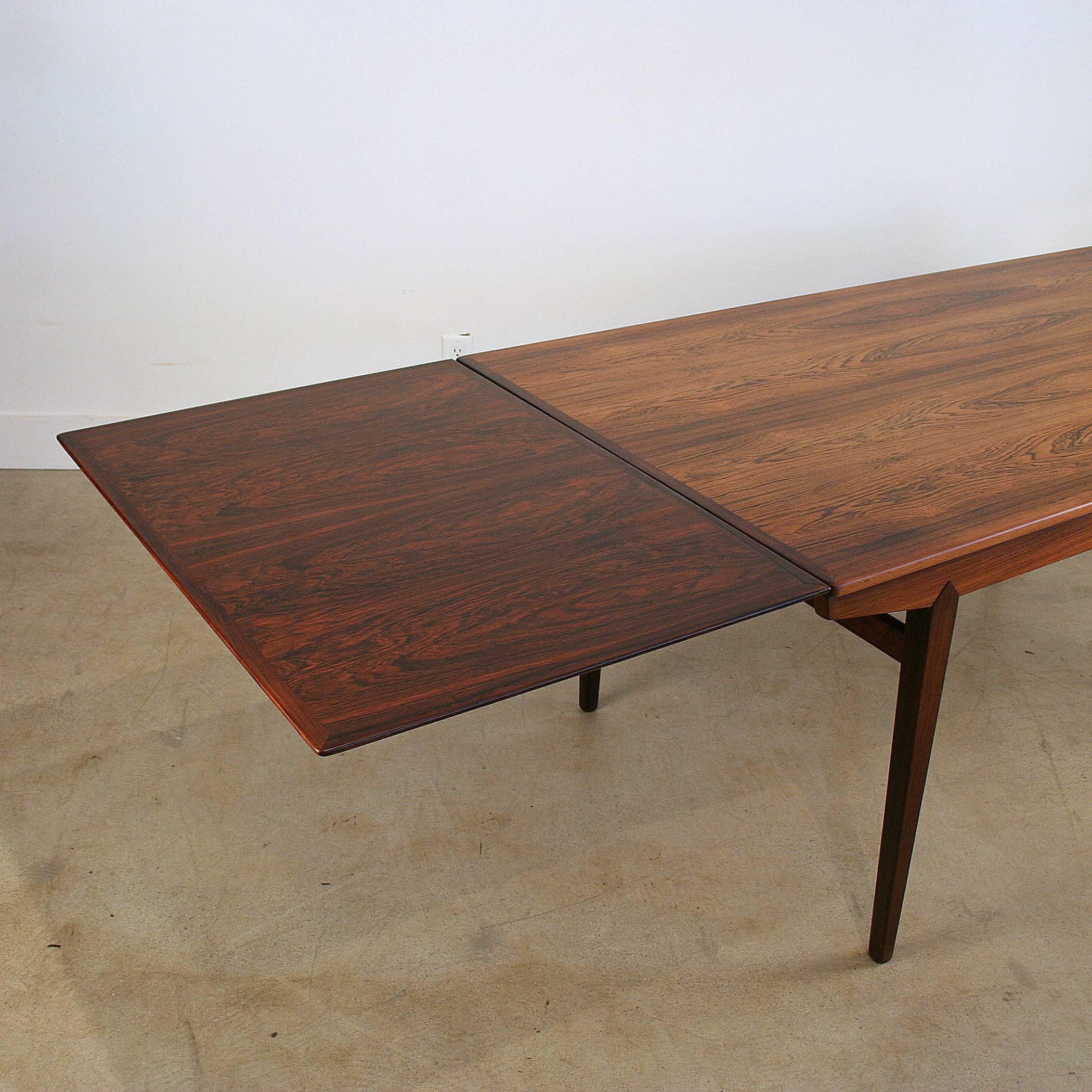 Vintage Danish Rosewood Dining Table 3