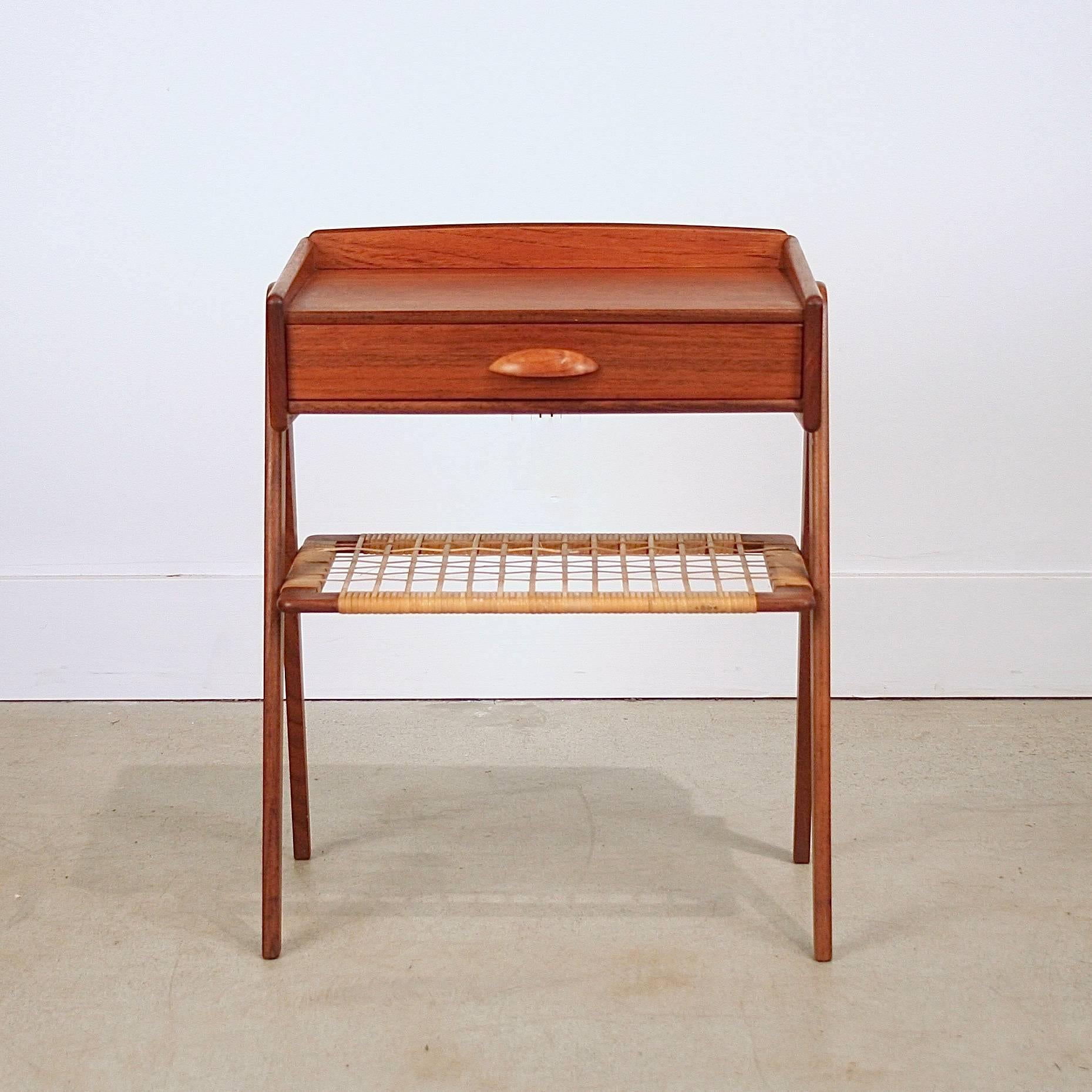 Mid-20th Century Vintage Danish Teak Side Table with Cane Shelf For Sale