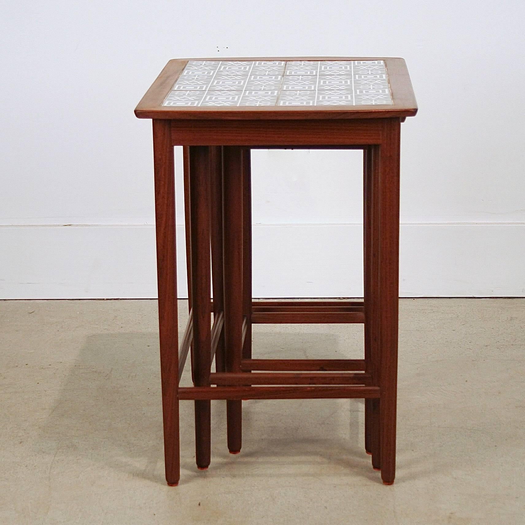 Vintage Danish Walnut and Tile Nesting Tables In Excellent Condition In Vancouver, BC