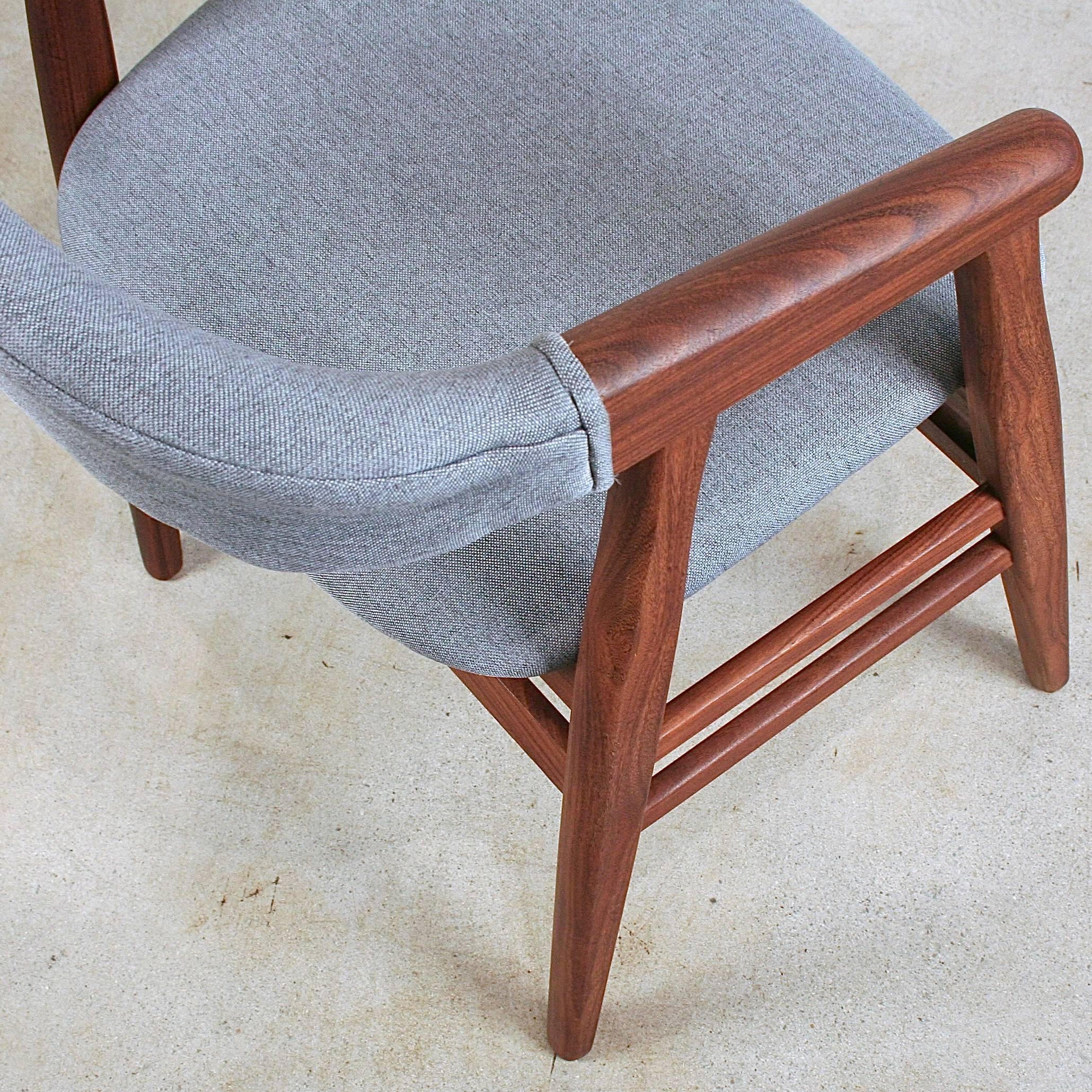 Vintage Danish Walnut Dining Chair, Set of Six For Sale 1