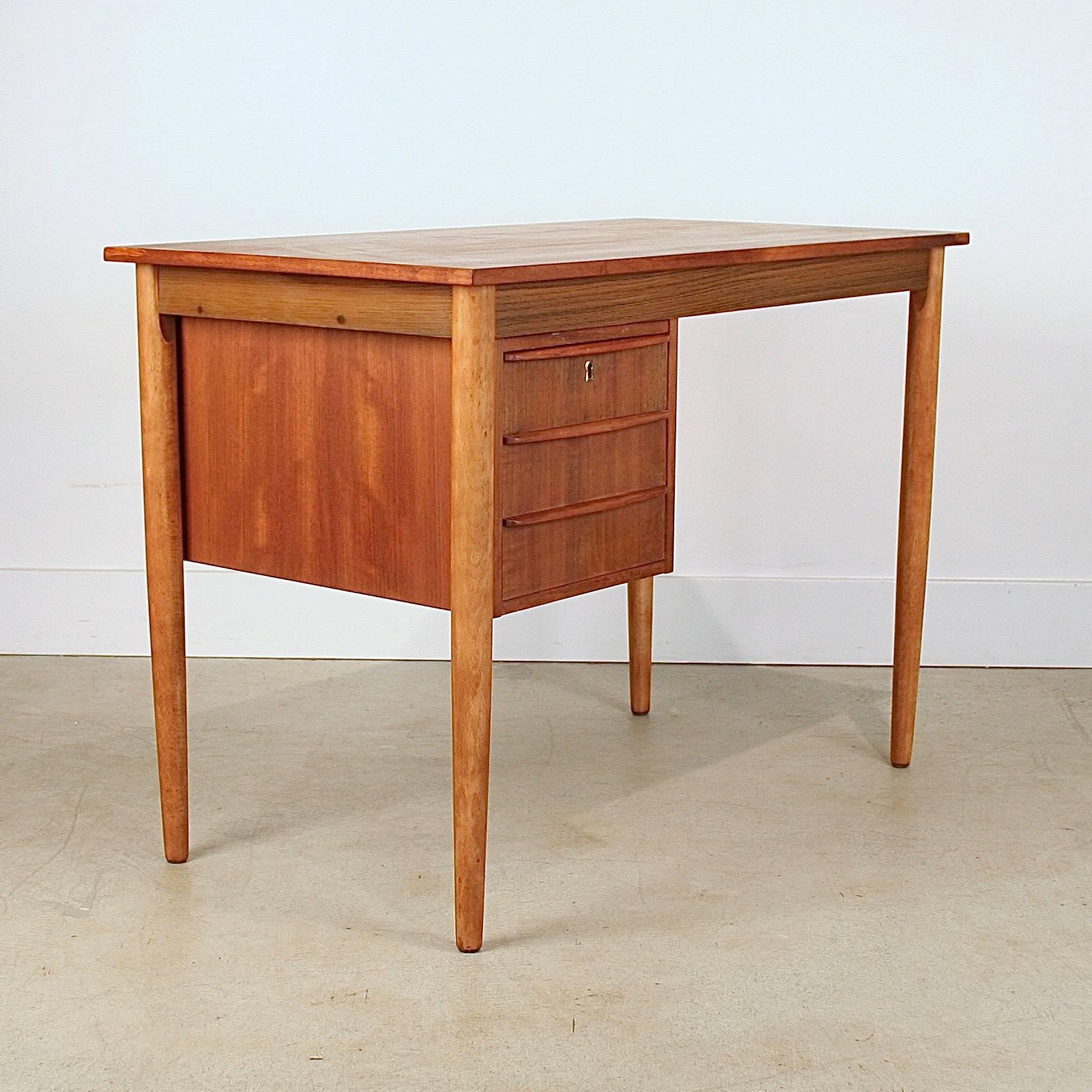 Scandinavian Modern Vintage Danish Teak Desk For Sale