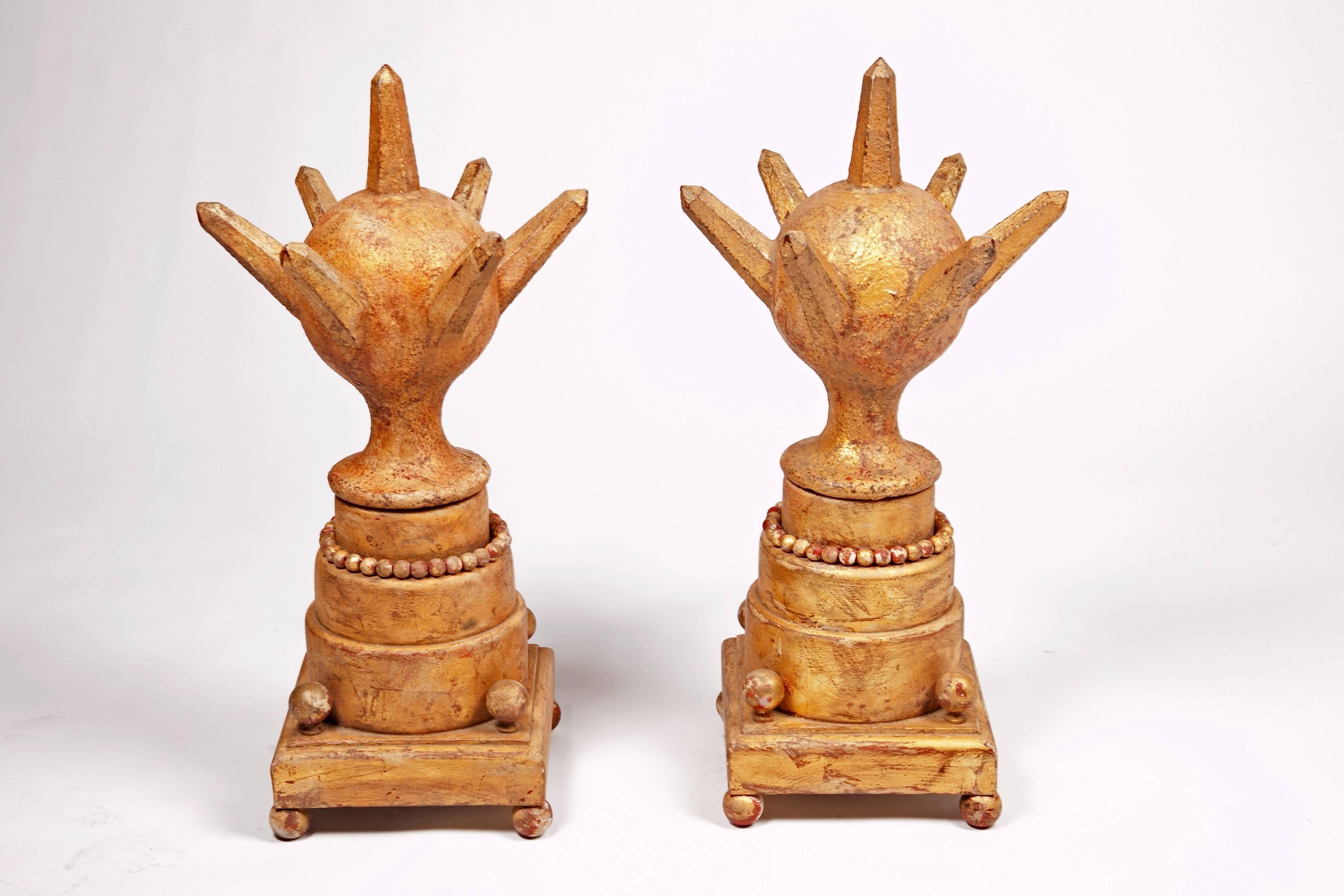 Pair of Gate Posts Sculptures circa 19th Century In Good Condition For Sale In New York, NY