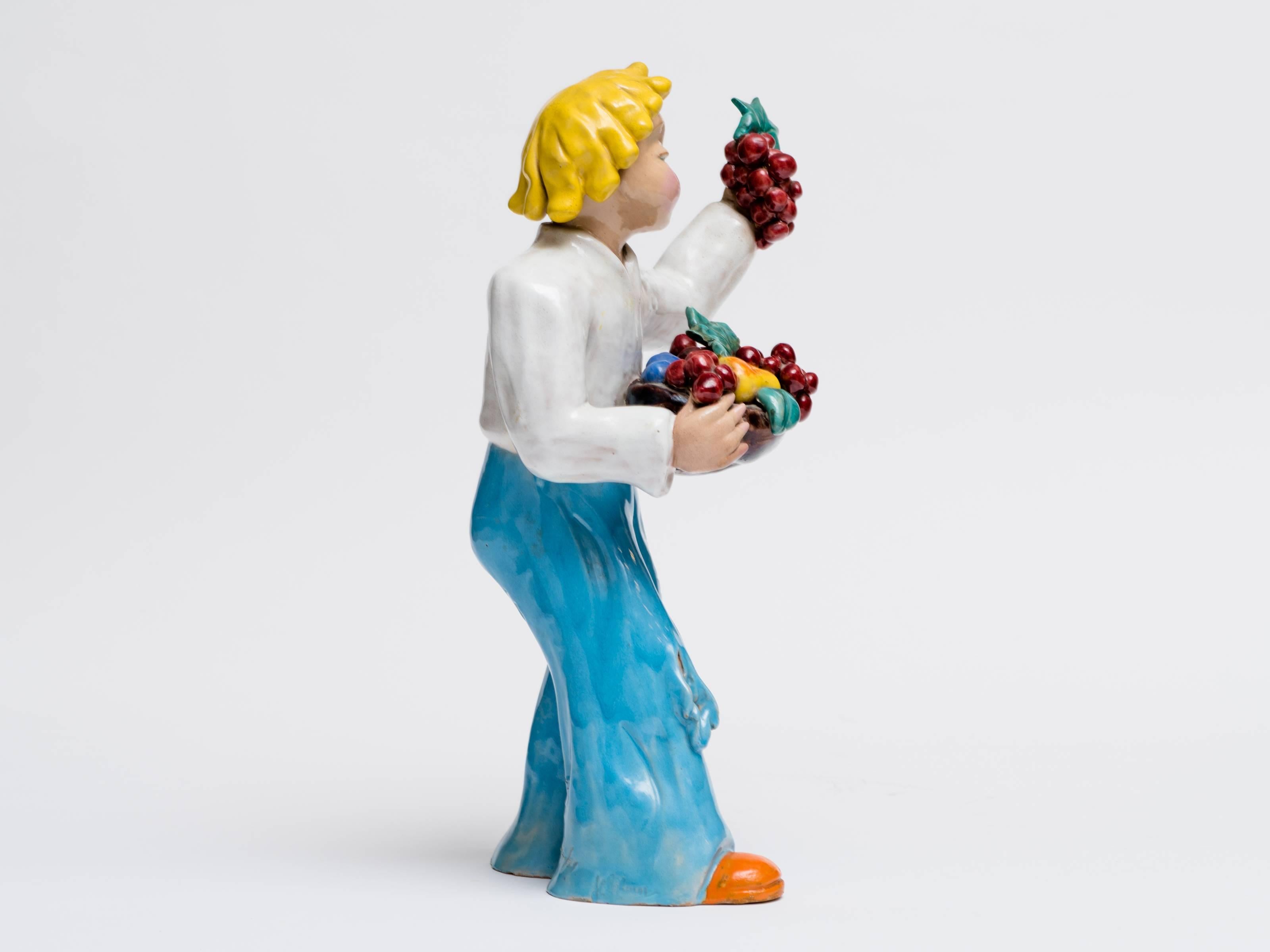 Maria H. Rahmer Figurale Keramik-Skulptur (Glasiert) im Angebot