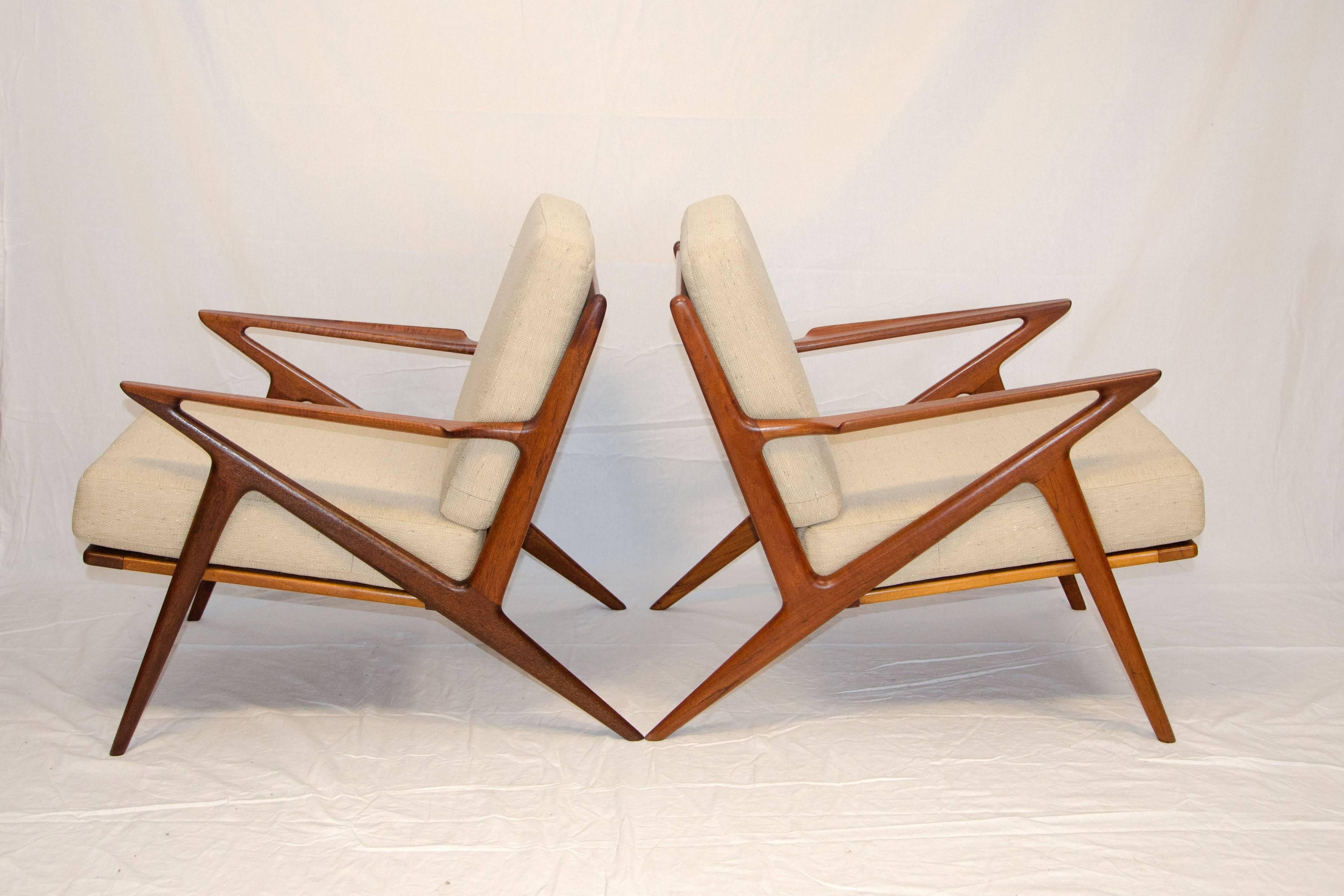 Scandinavian Modern Pair of Danish Teak Z Lounge Chairs by Poul Jensen for Selig