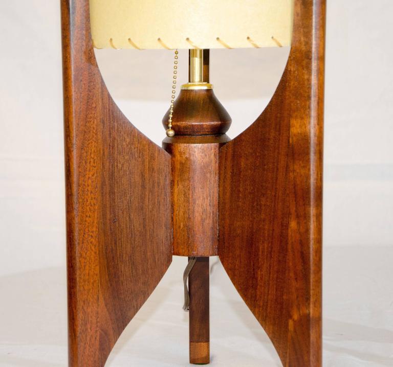 Pair of Walnut Dresser or Credenza Lamps, Modeline Style For Sale at