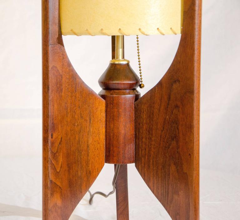 Pair of Walnut Dresser or Credenza Lamps, Modeline Style For Sale at