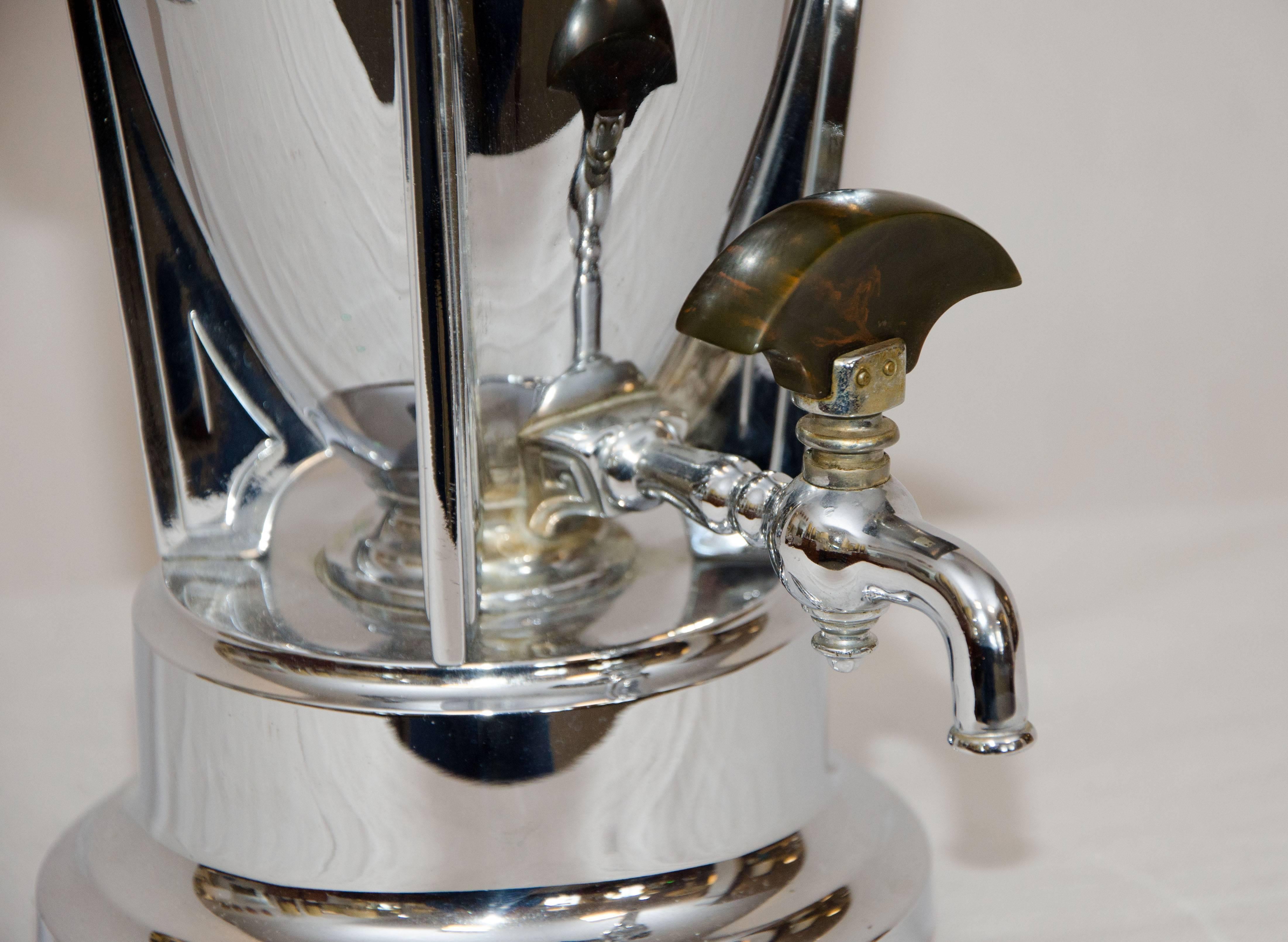 Art Deco Chrome and Bakelite Coffee Service by Manning Bowman In Excellent Condition For Sale In Crockett, CA