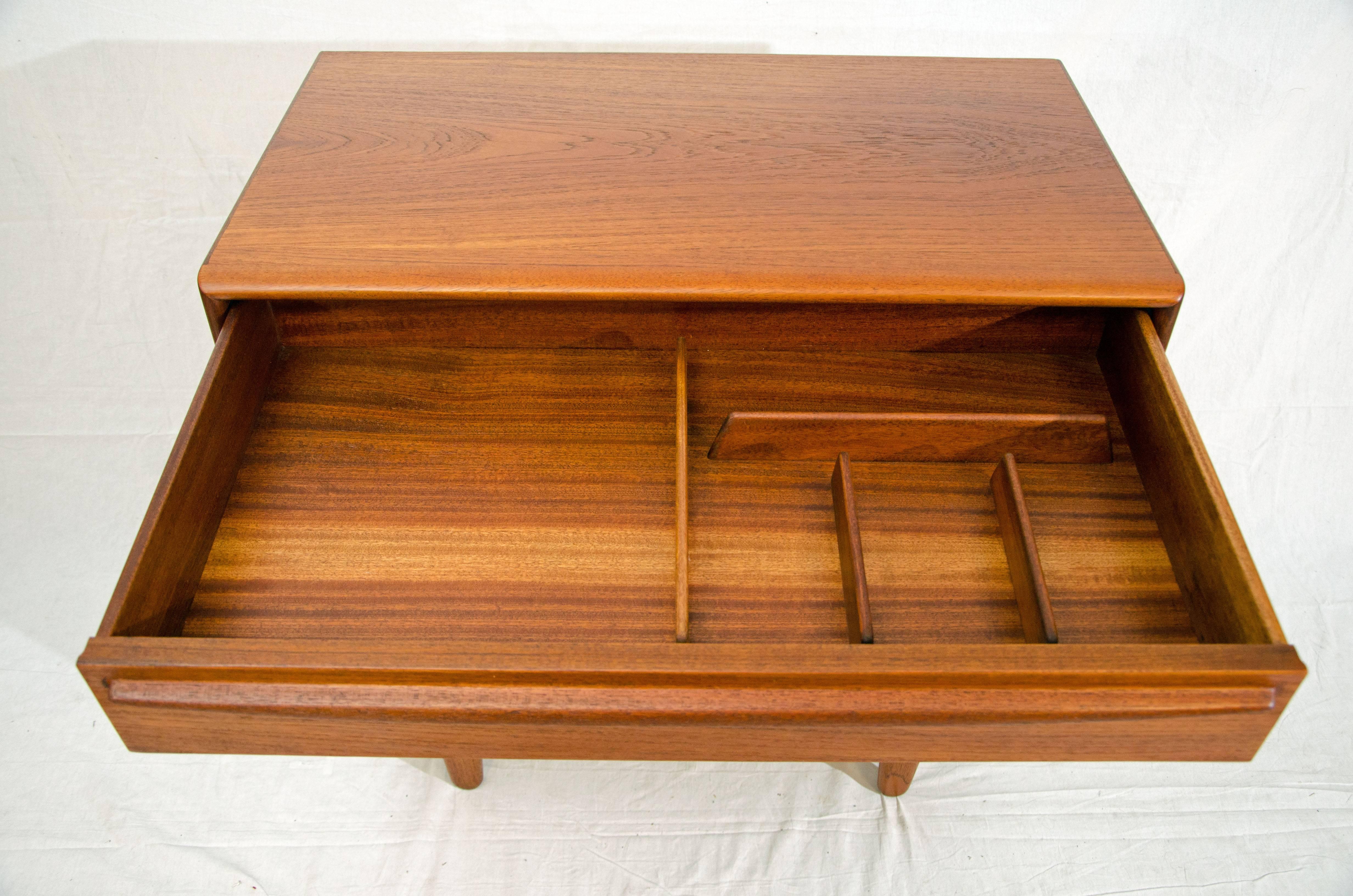 20th Century Small Danish Teak Dresser or Chest by Svend Madsen for Falster Møbelfabrik For Sale