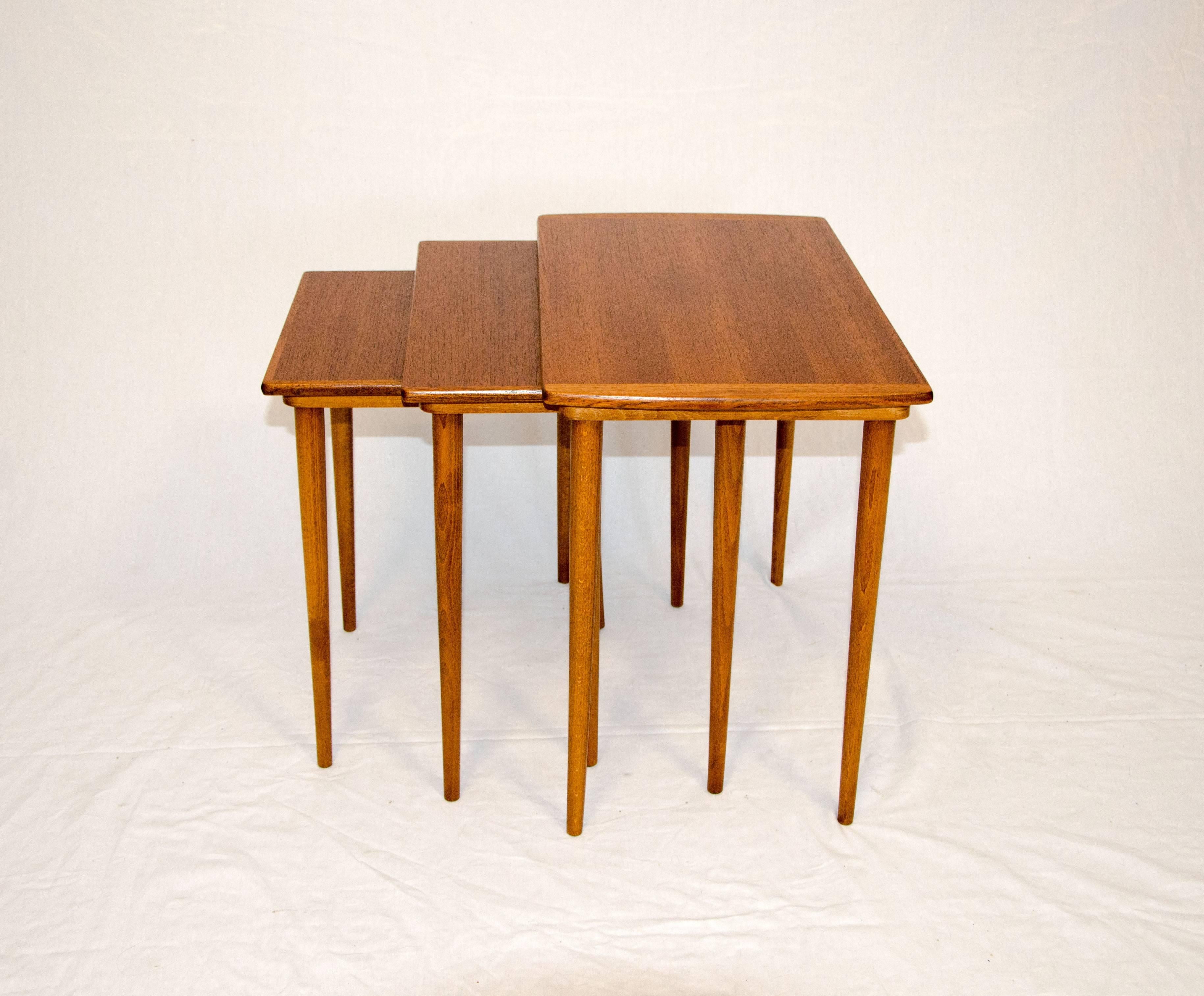 This nice set of three teak nesting tales has many uses, can be used in a separate configuration as a tri-level coffee table, as a separation between a pair of lounge chairs, or placed as needed. All legs are removable so shipping in a box will be