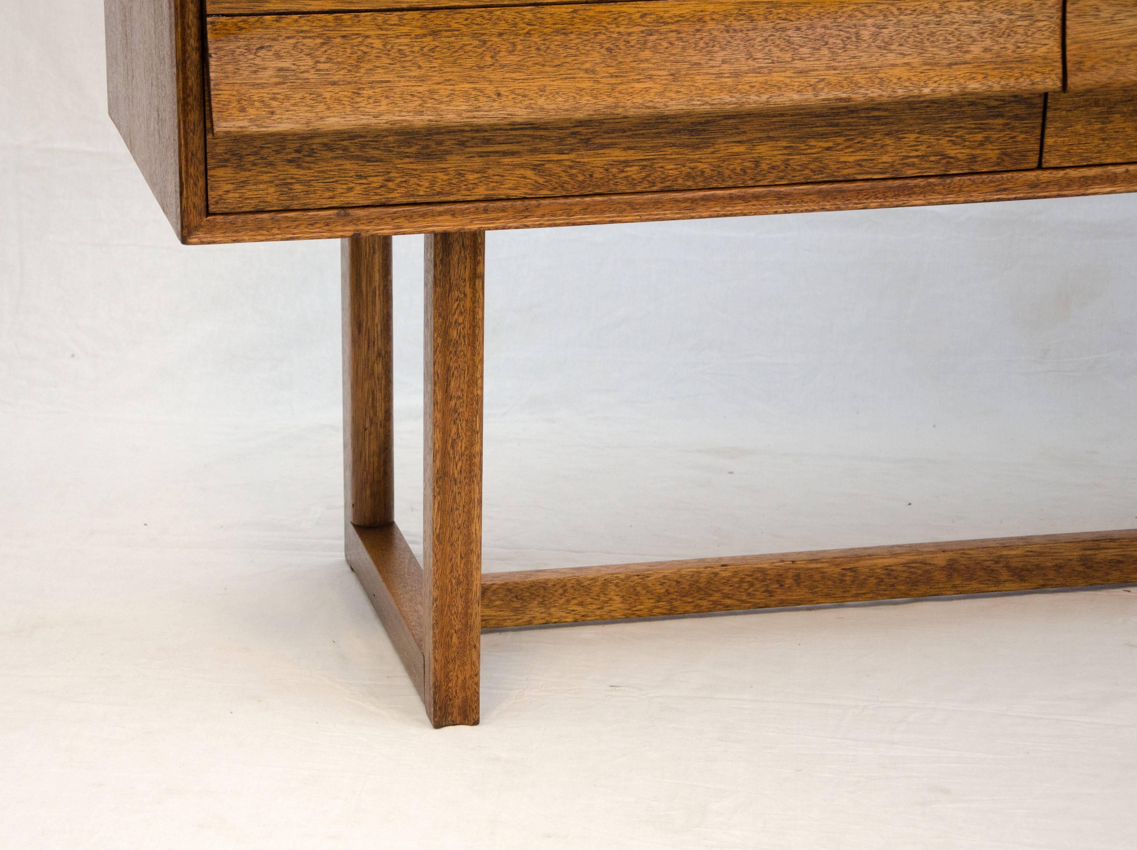 Mahogany Console Buffet Table with Drawers. Paul Laszlo for Brown & Saltman of California
