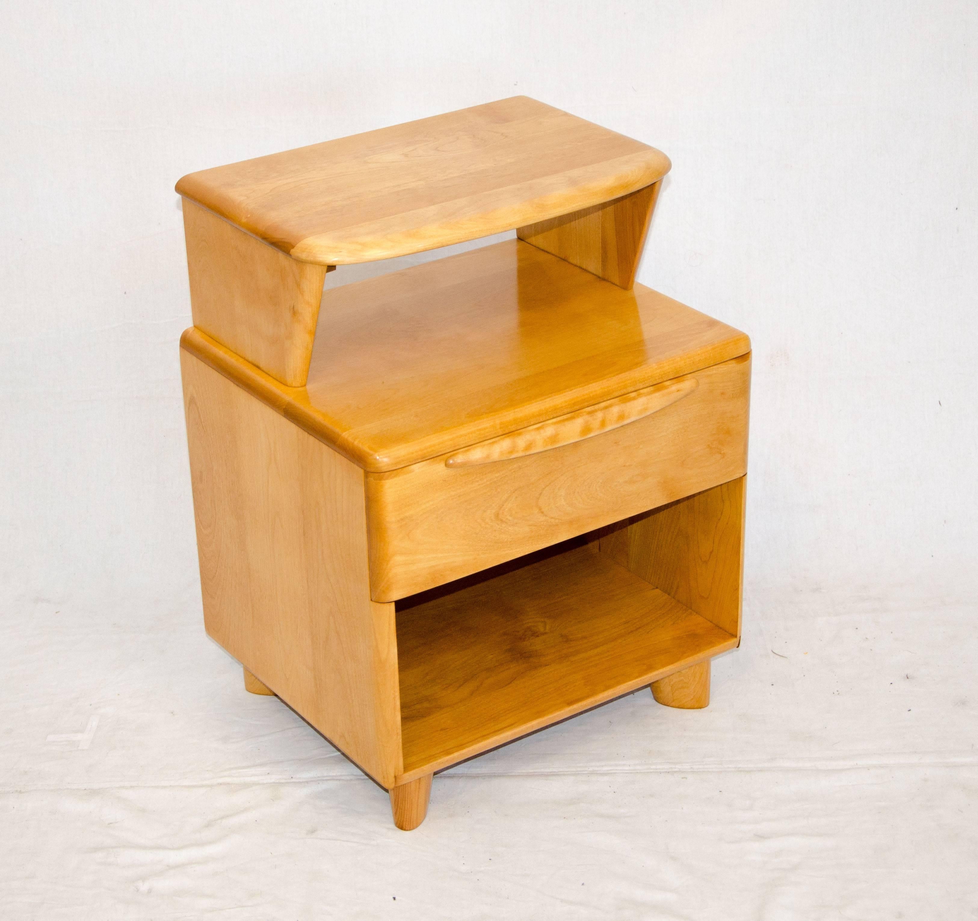 HeywoodWakefield "Encore" Nightstand, M538 For Sale at 1stDibs