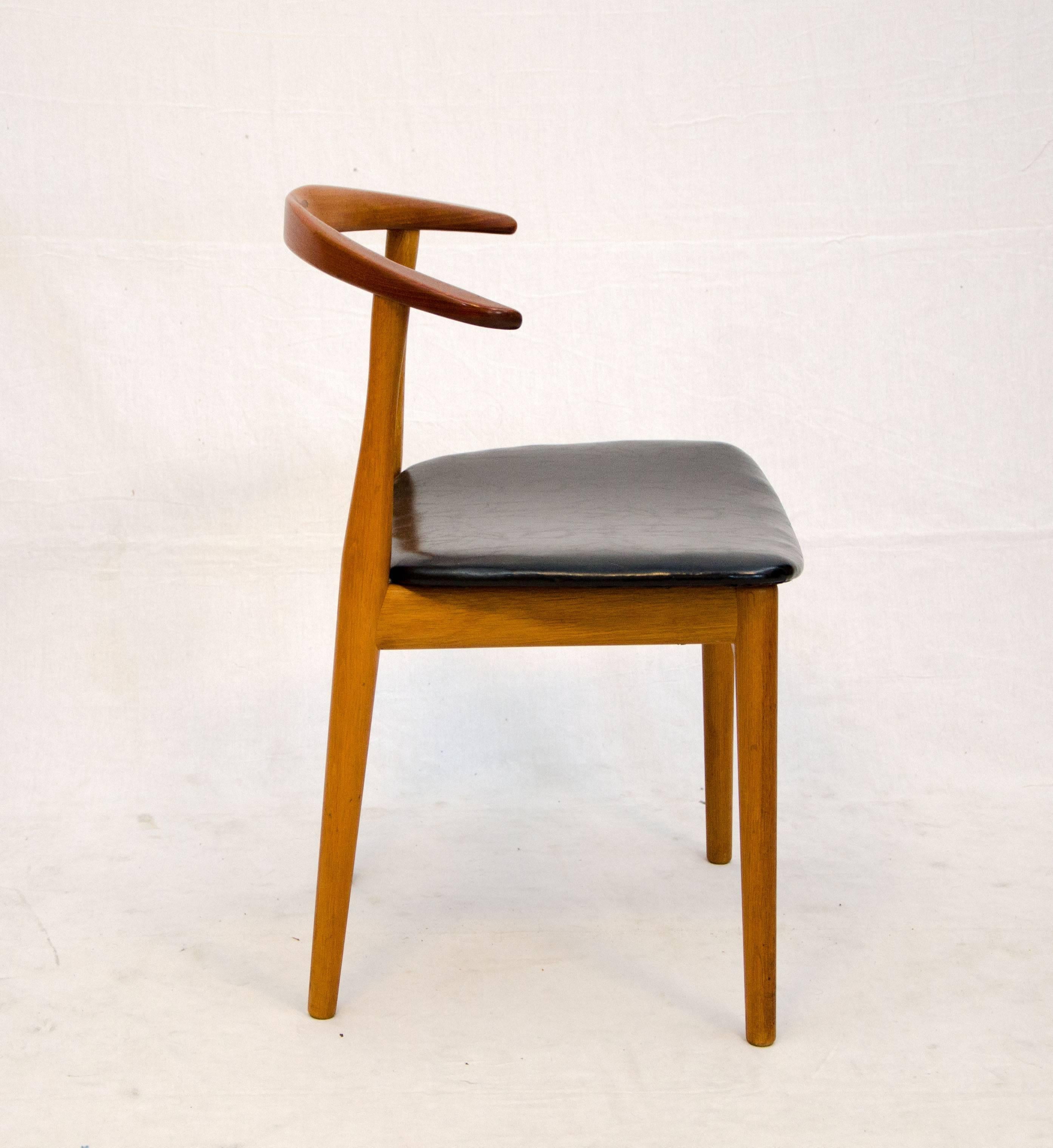 Scandinavian Modern Danish Teak Desk or Occasional Chair by Architekt Kjærnulf for Bruno Hansen