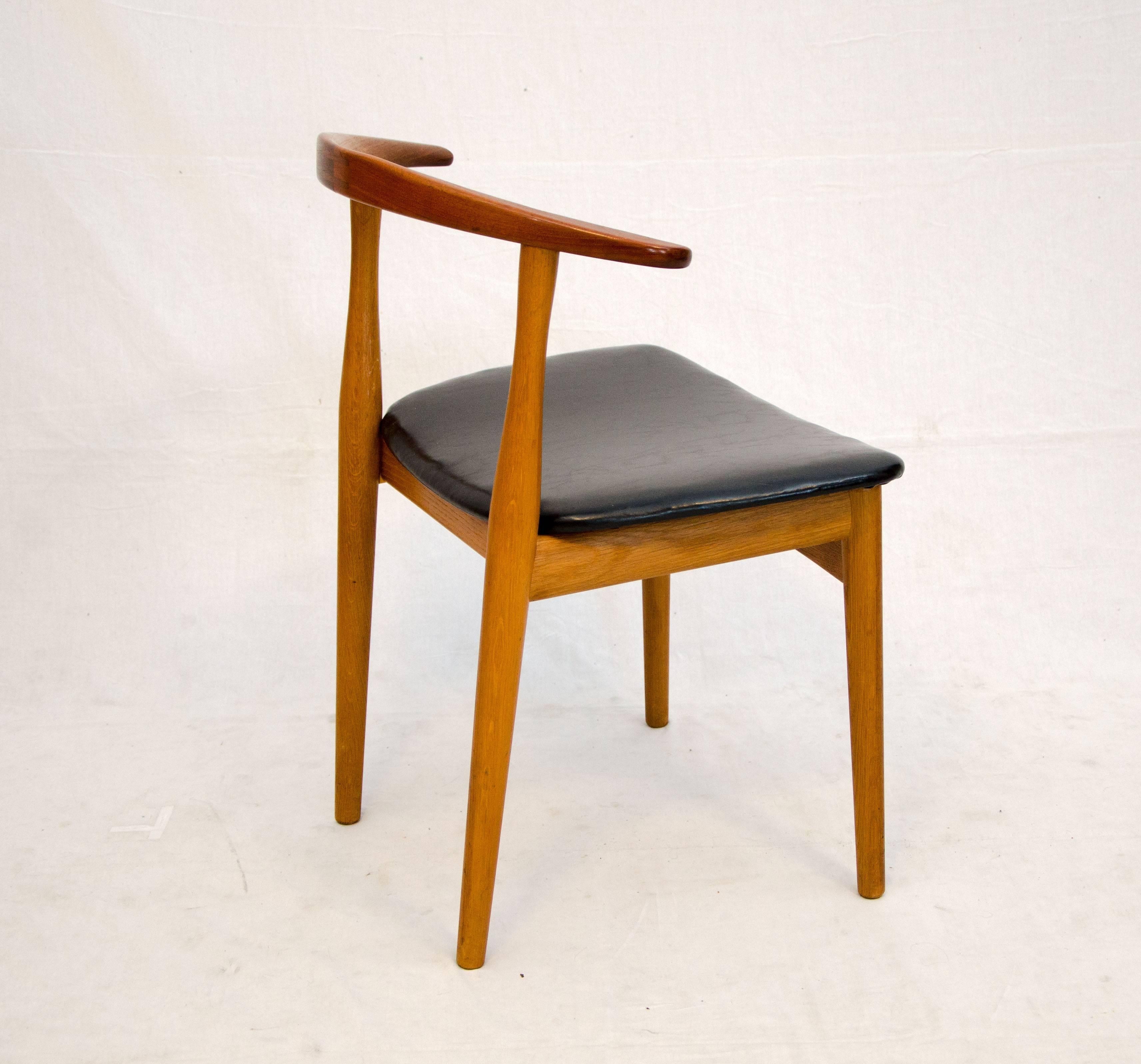 Danish Teak Desk or Occasional Chair by Architekt Kjærnulf for Bruno Hansen In Excellent Condition In Crockett, CA