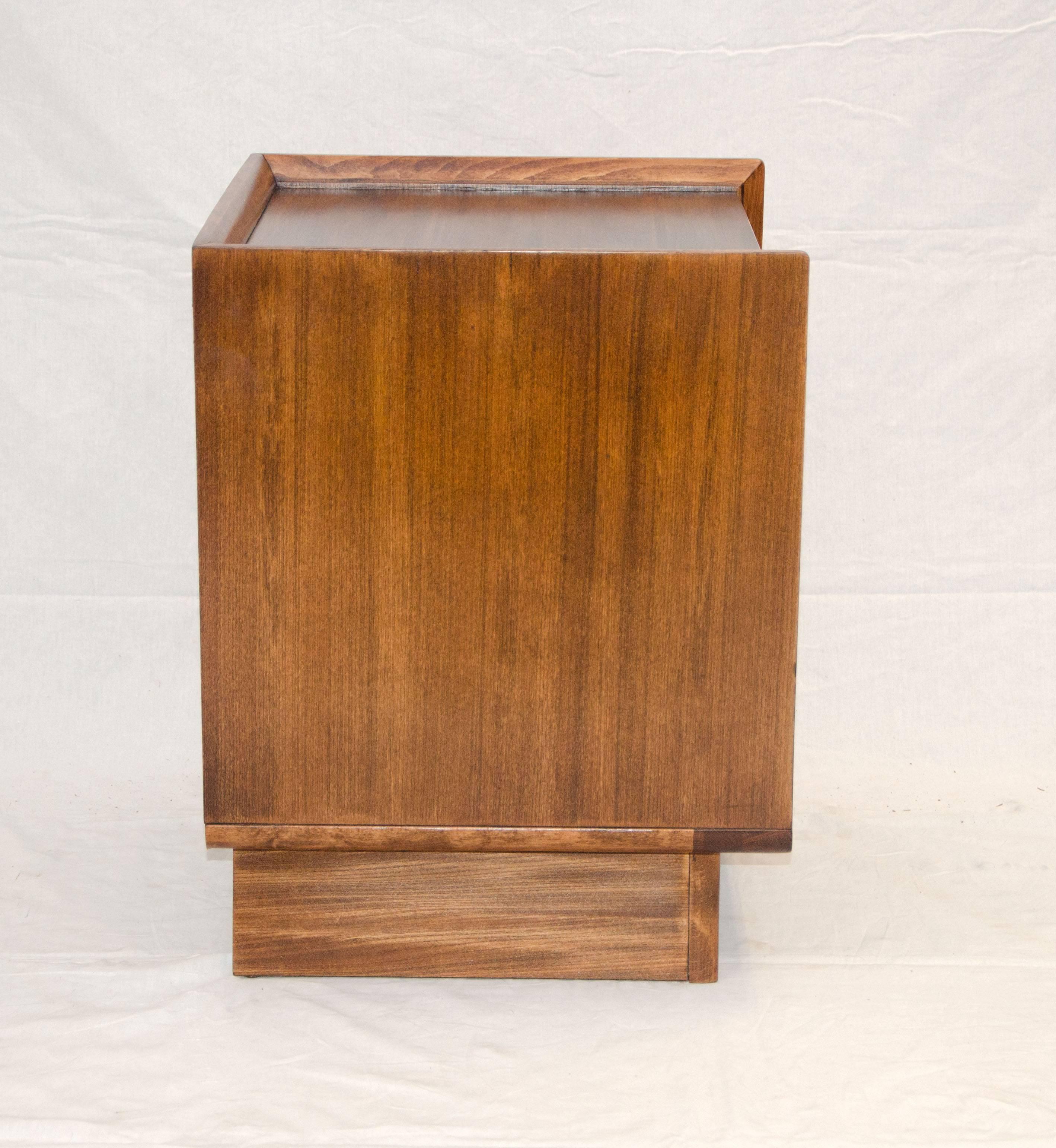 Mid-Century Modern American Midcentury Night Stand or End Table