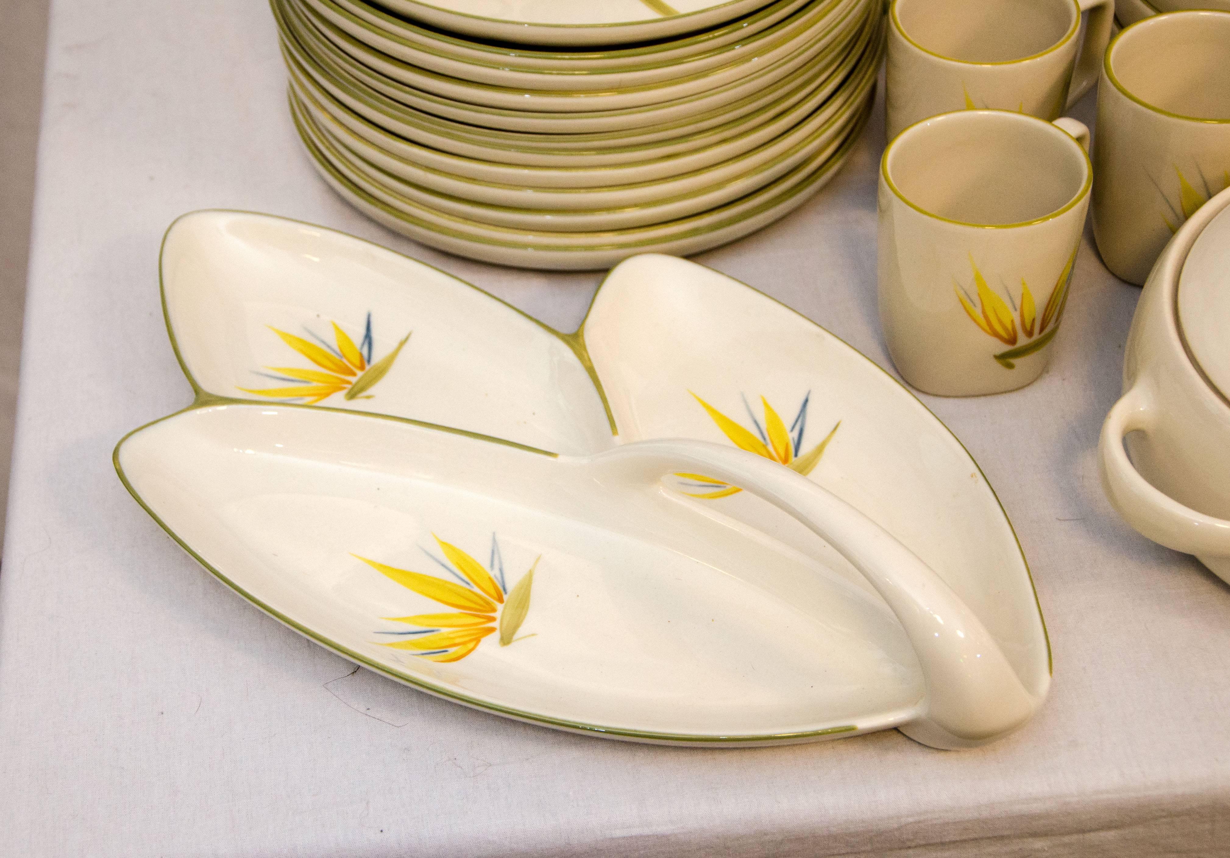 20th Century Collection of California Dinnerware, Winfield 