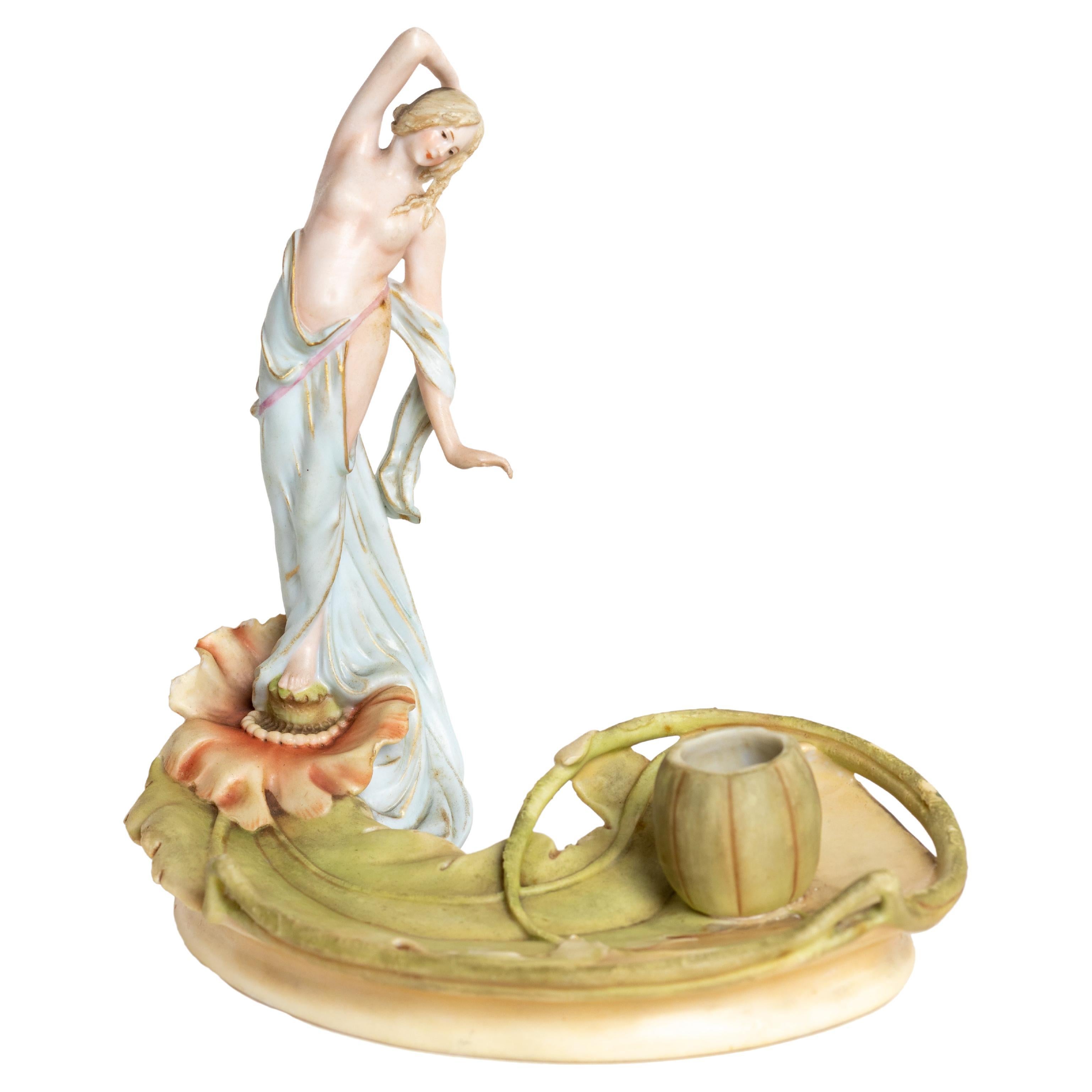 Venus & Water Lily Art Nouveau Porcelain Inkwell by Alois Hampel, 19th Century For Sale