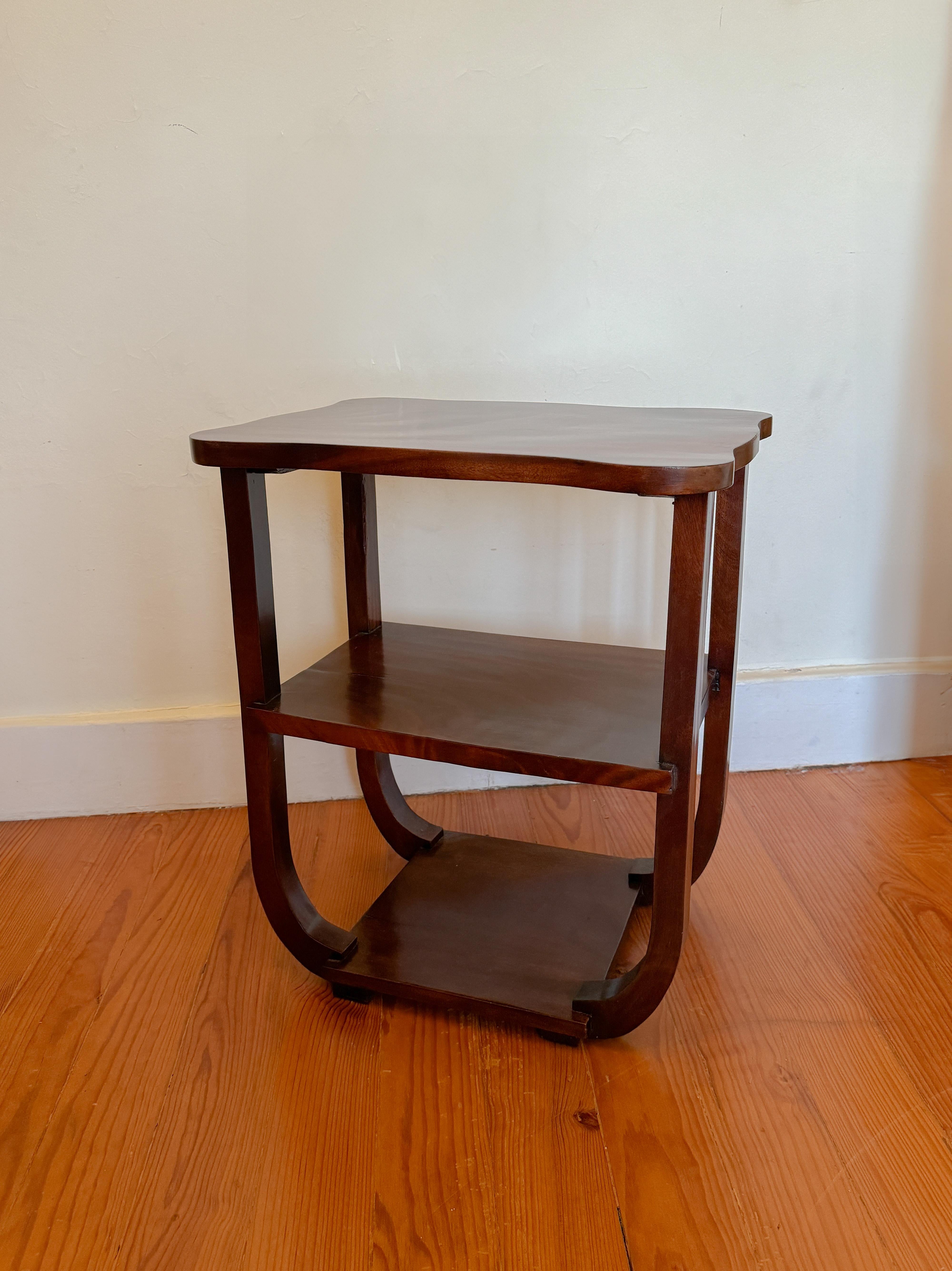 Table d'appoint portugaise Art déco, 20e siècle Bon état - En vente à Lisbon, PT