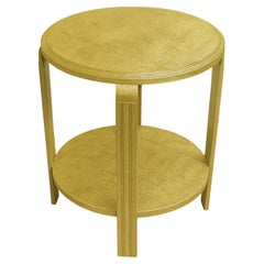 Par de   Mesa auxiliar redonda Art Decó de nogal dorado, Siglo XX