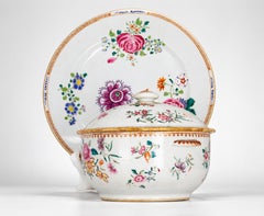 18th Century Chinese Famille Rose Porcelain Tureen and Platter, Qianlong Period