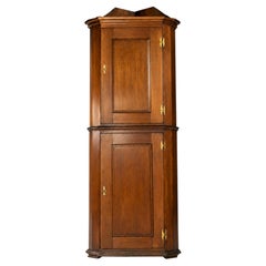 18th Century Baroque Corner Cupboard in Carved Portuguese Chestnut