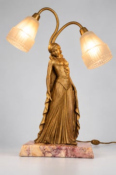 French Art Deco Figural Table Lamp by Georges Van De Voorde, Signed, circa 1925
