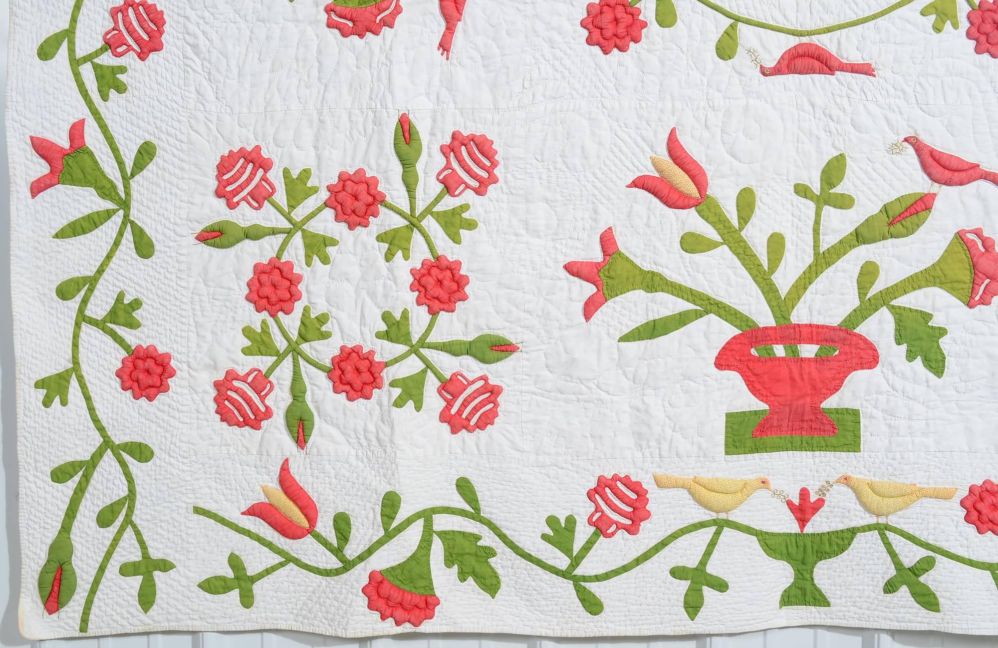 Appliqué Stuffed Applique Quilt with BirdsB