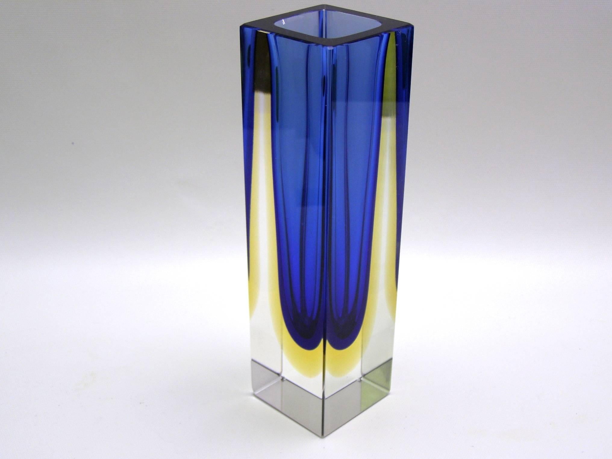 Mid-Century Modern Alessandro Mandruzzato Double Sommerso Cobalt and Yellow Vase For Sale