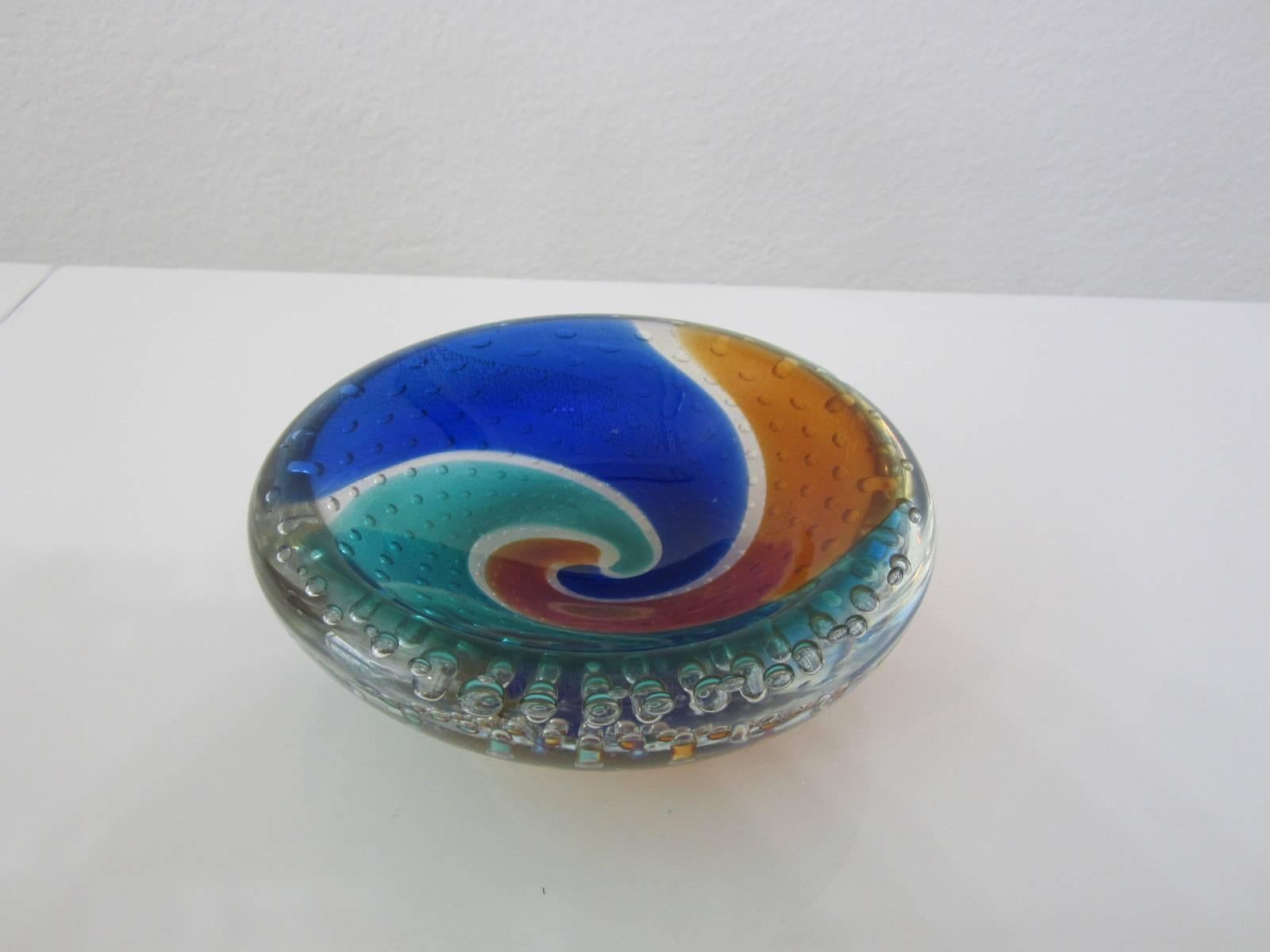 Italian Handblown Murano Glass Bowl with Color Swirl and Bubble Inclusions For Sale