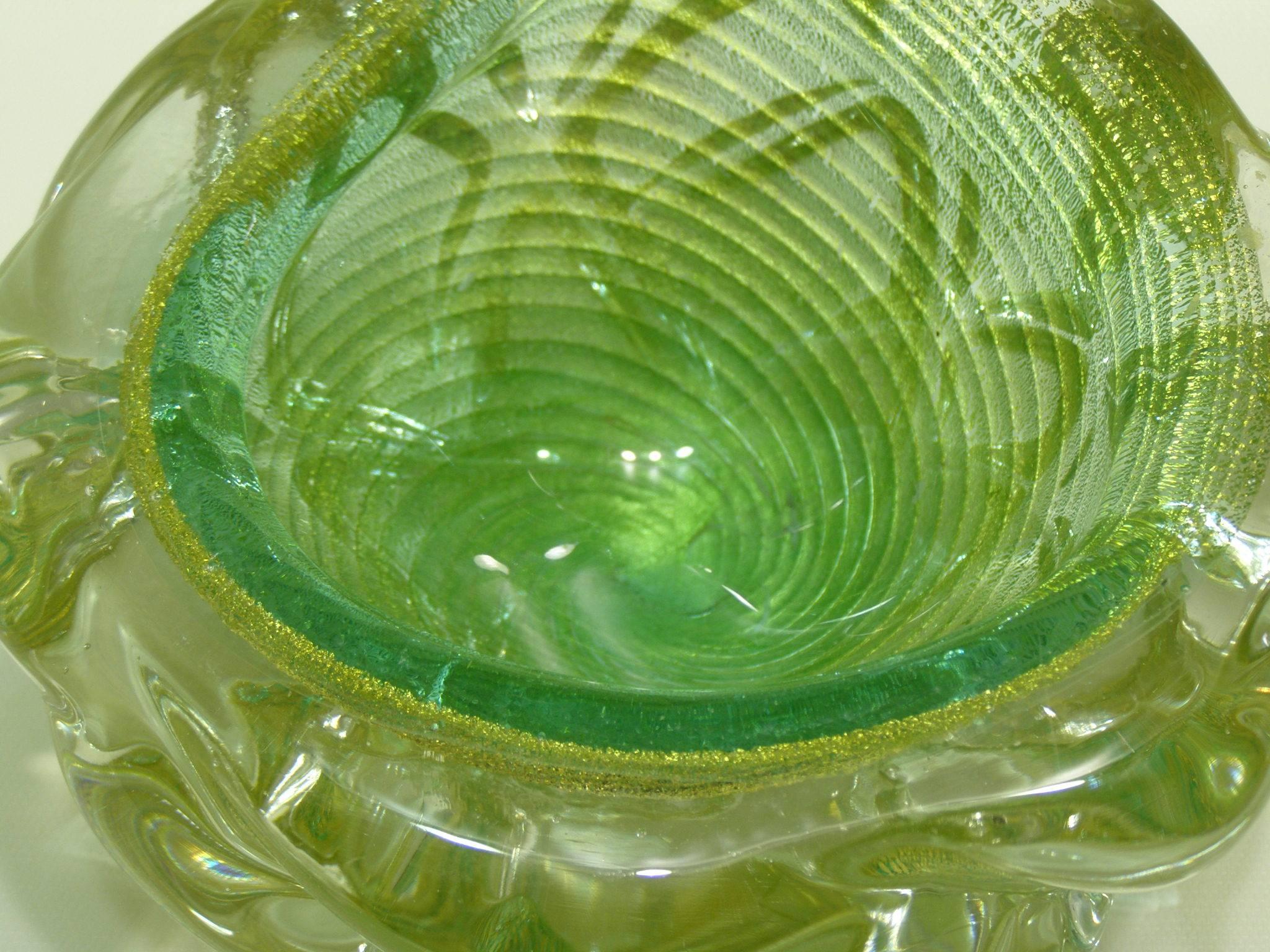 Emerald Swirl with Aventurine Handblown Murano Glass Leaf Shaped Dish  In Excellent Condition For Sale In Miami, FL