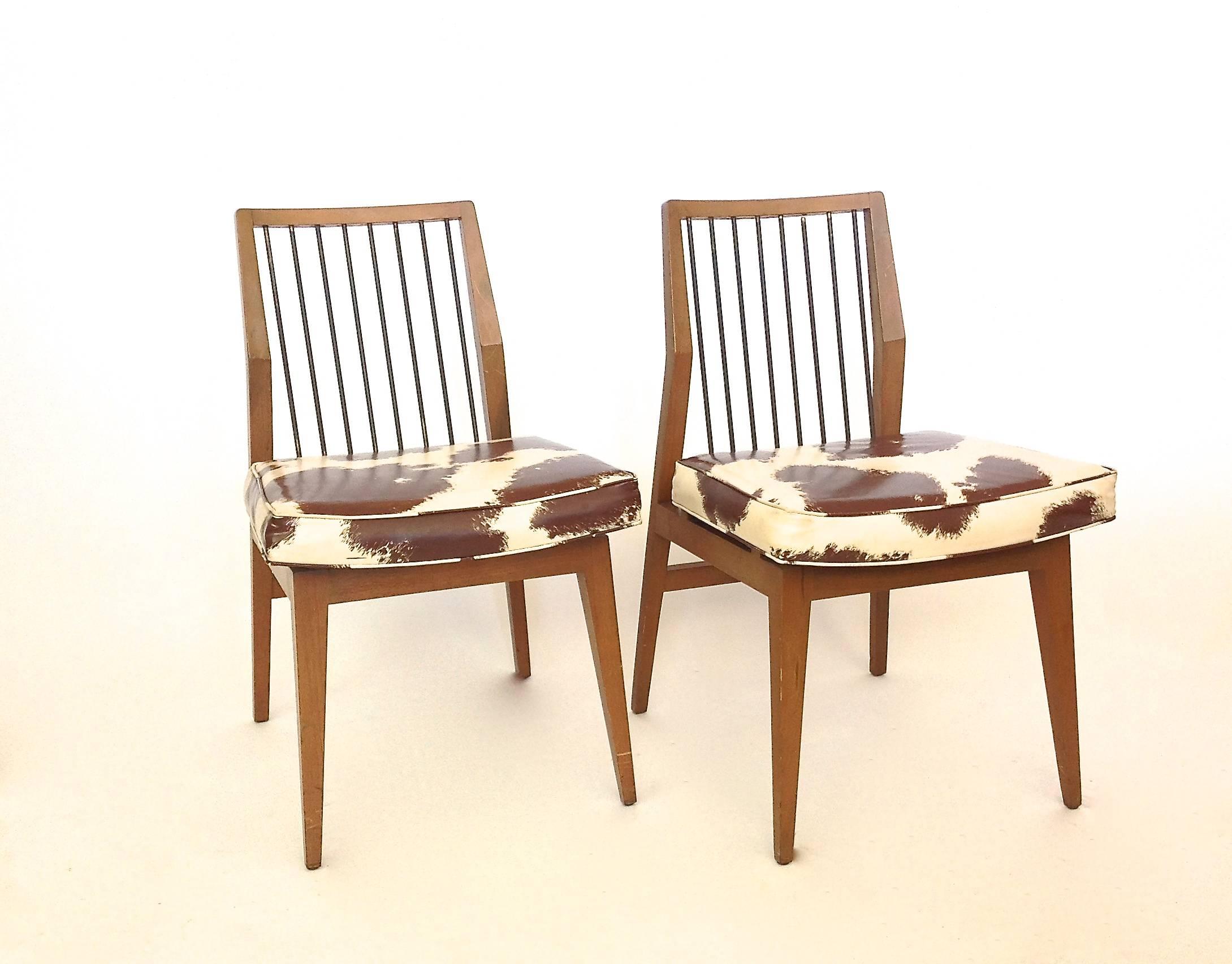 American Pair of Grosfeld House Wood and Spoke Side Chairs For Sale