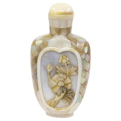 Antique Chinese Mother-of-Pearl Mosaic Snuff Bottle Robed Beauty ROC Early 20c