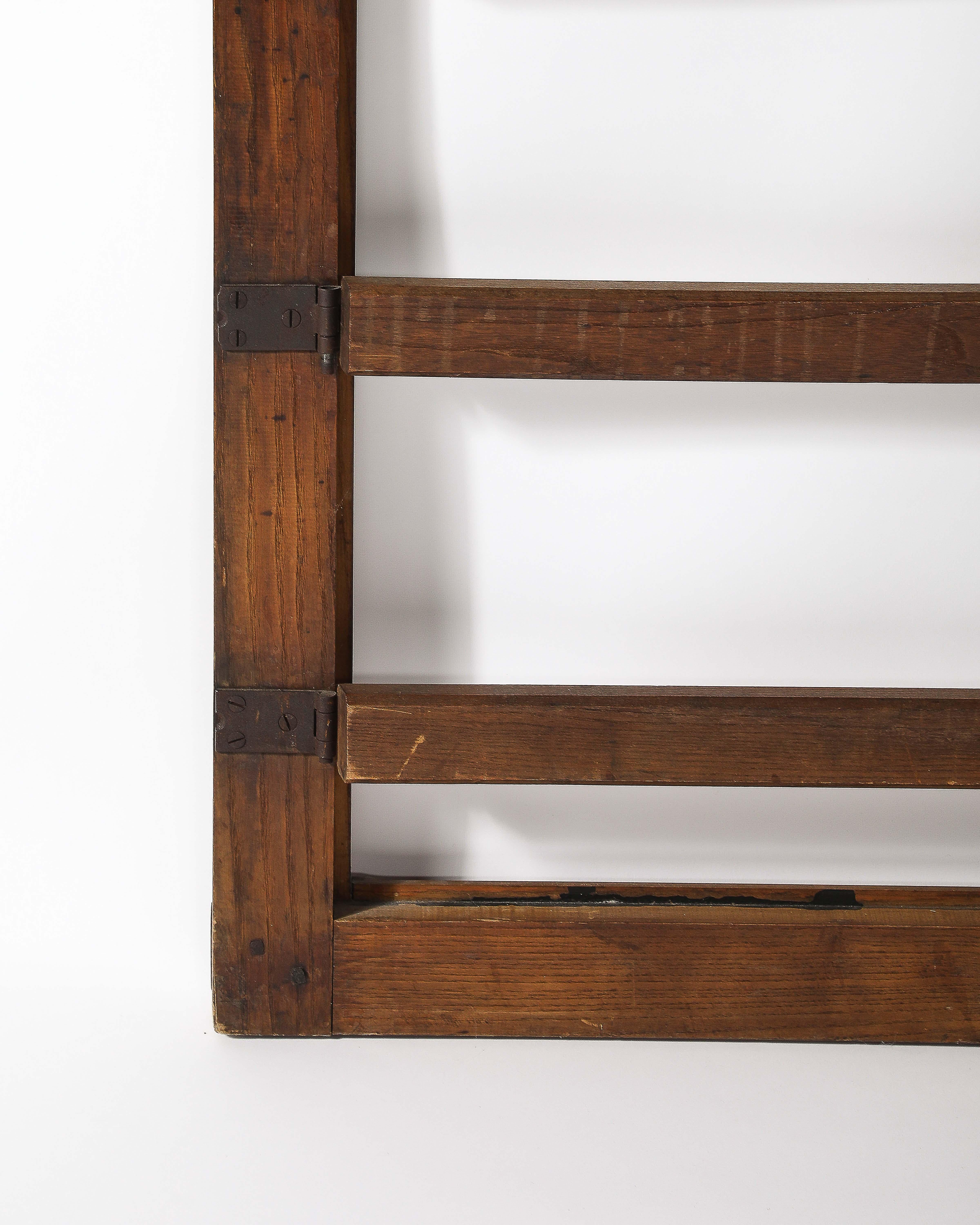 Rustic Oak Frame/Gate France, 19th C For Sale 3